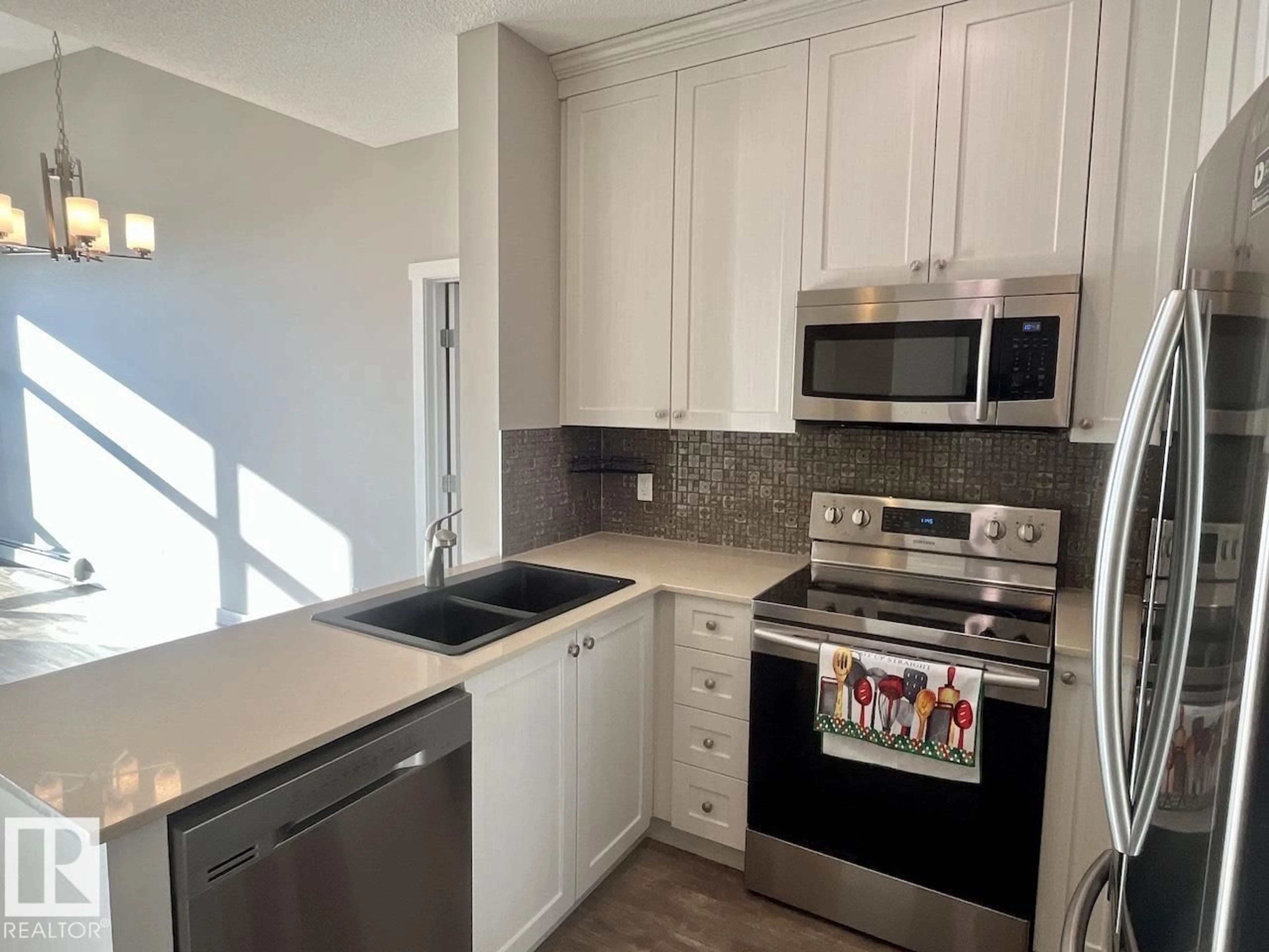 Standard kitchen, ceramic/tile floor for #407 - 12804 140 AV, Edmonton Alberta T6V0M3