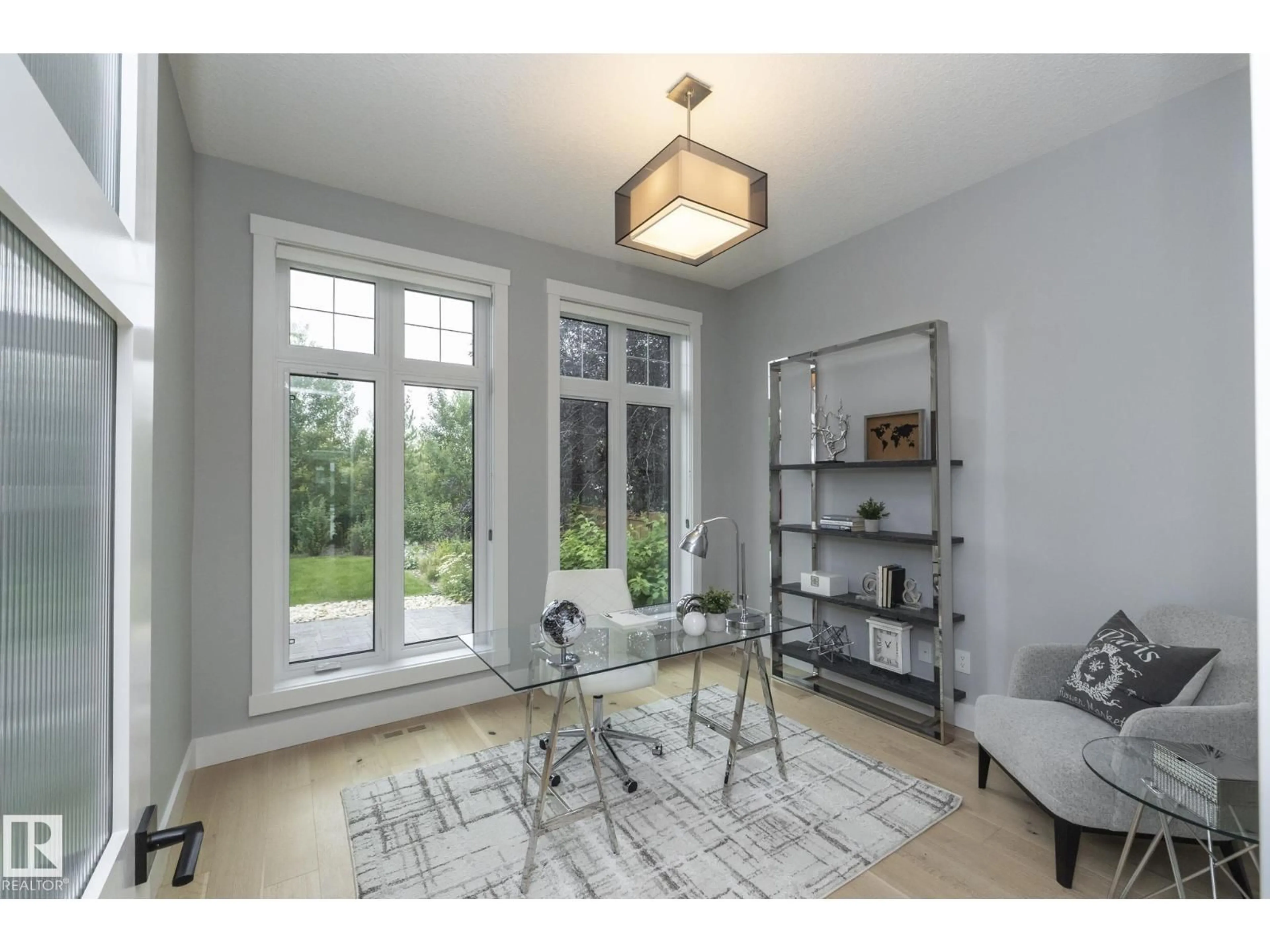 Unknown for NW - 7549 MAY CM, Edmonton Alberta T6R0G9