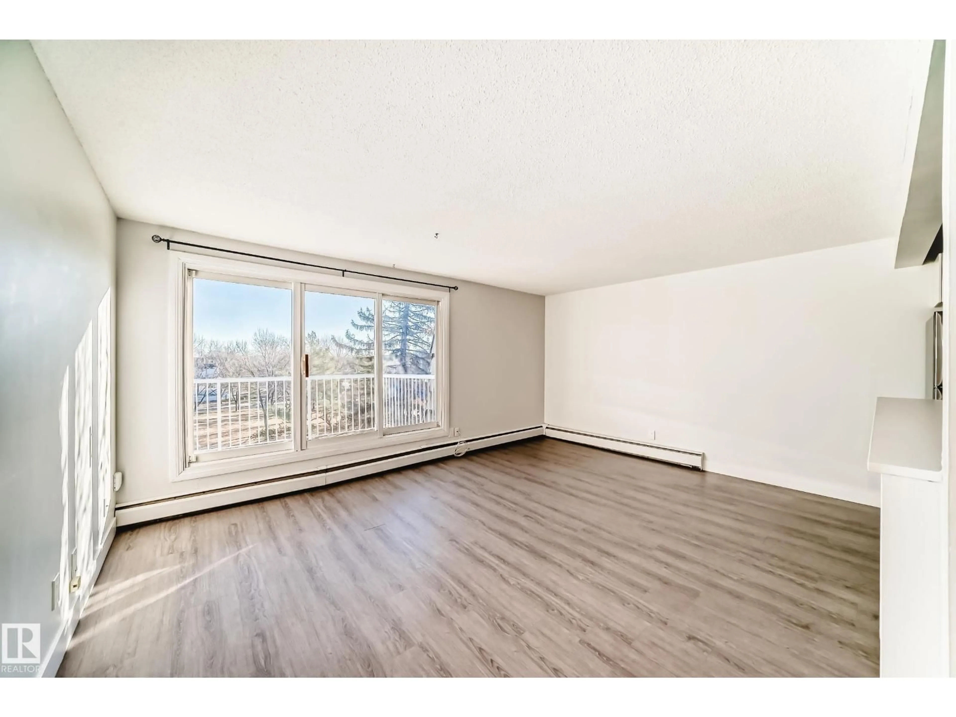 A pic of a room for #417 - 8604 GATEWAY BV, Edmonton Alberta T6E4B6