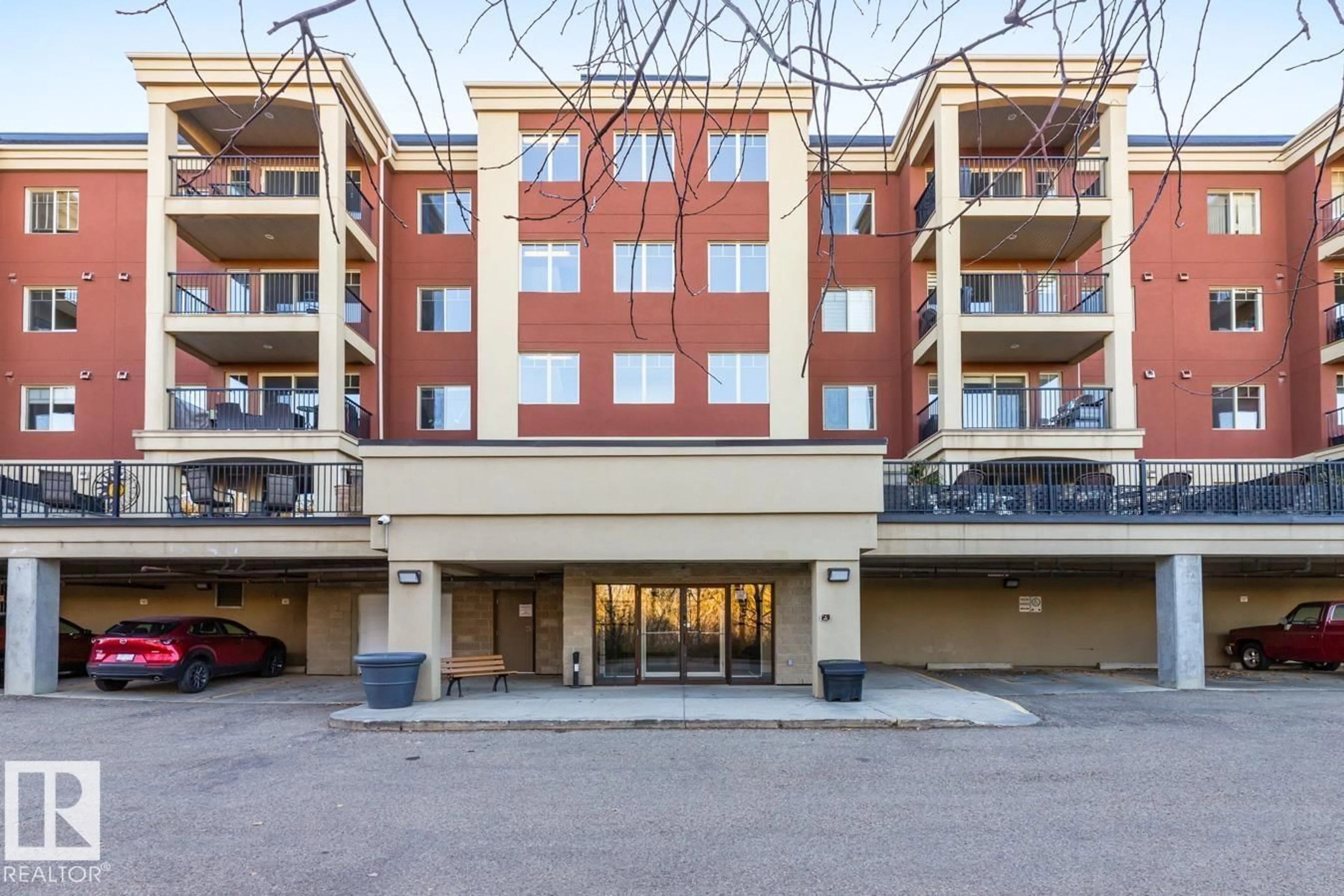 Unknown for 302 - 501 PALISADES WY, Sherwood Park Alberta T8H0H3