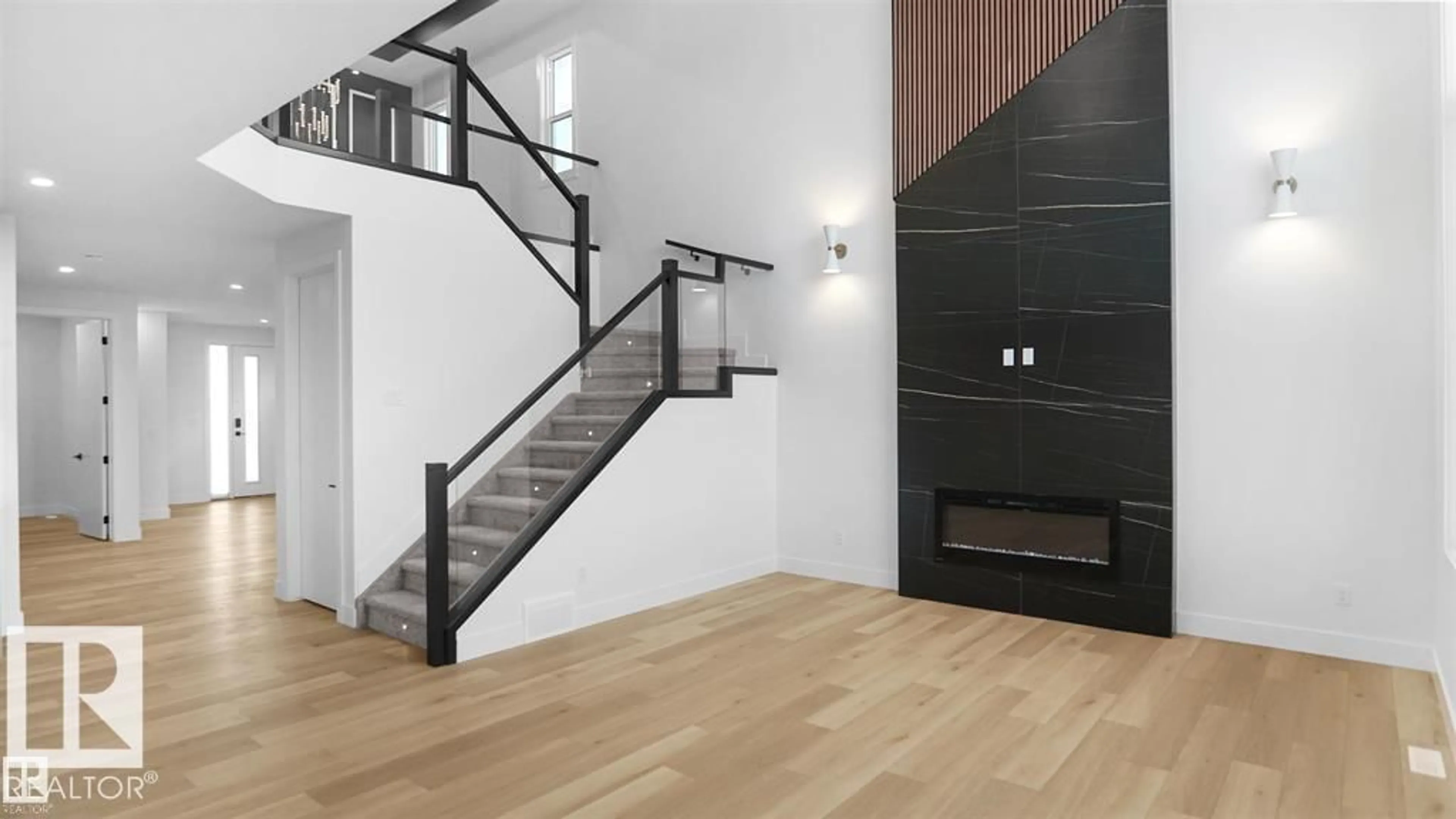 Stairs for SW - 1339 155 ST, Edmonton Alberta T6W5J5