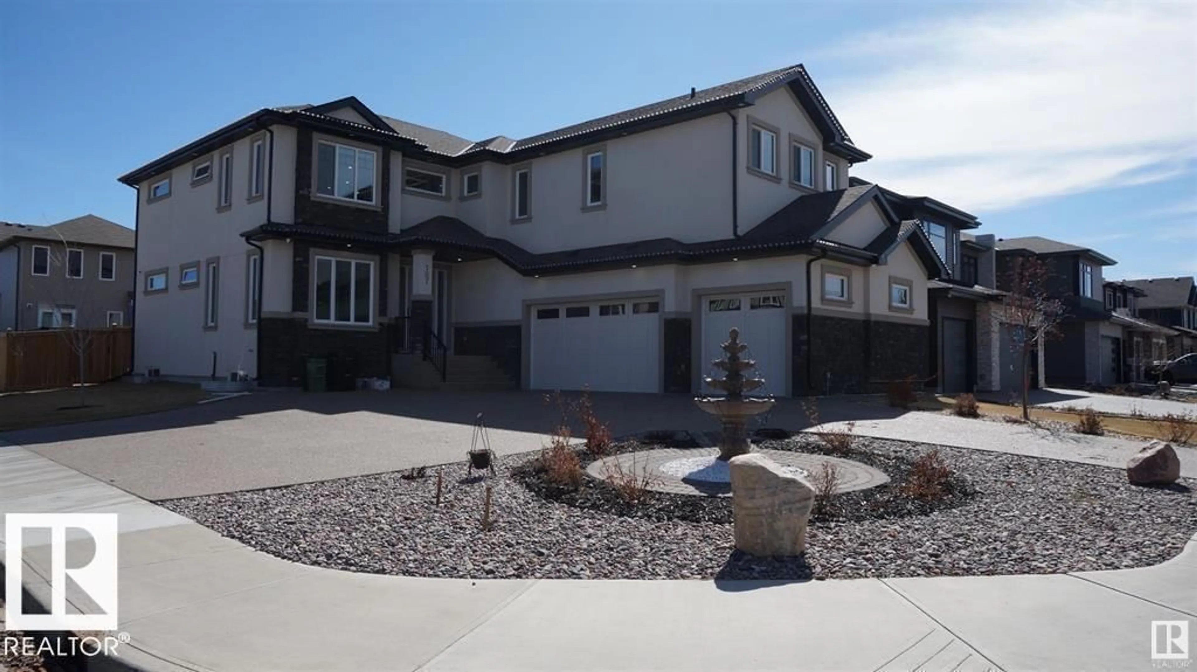 Home with vinyl exterior material, street for SW - 707 180 ST, Edmonton Alberta T6W2S8