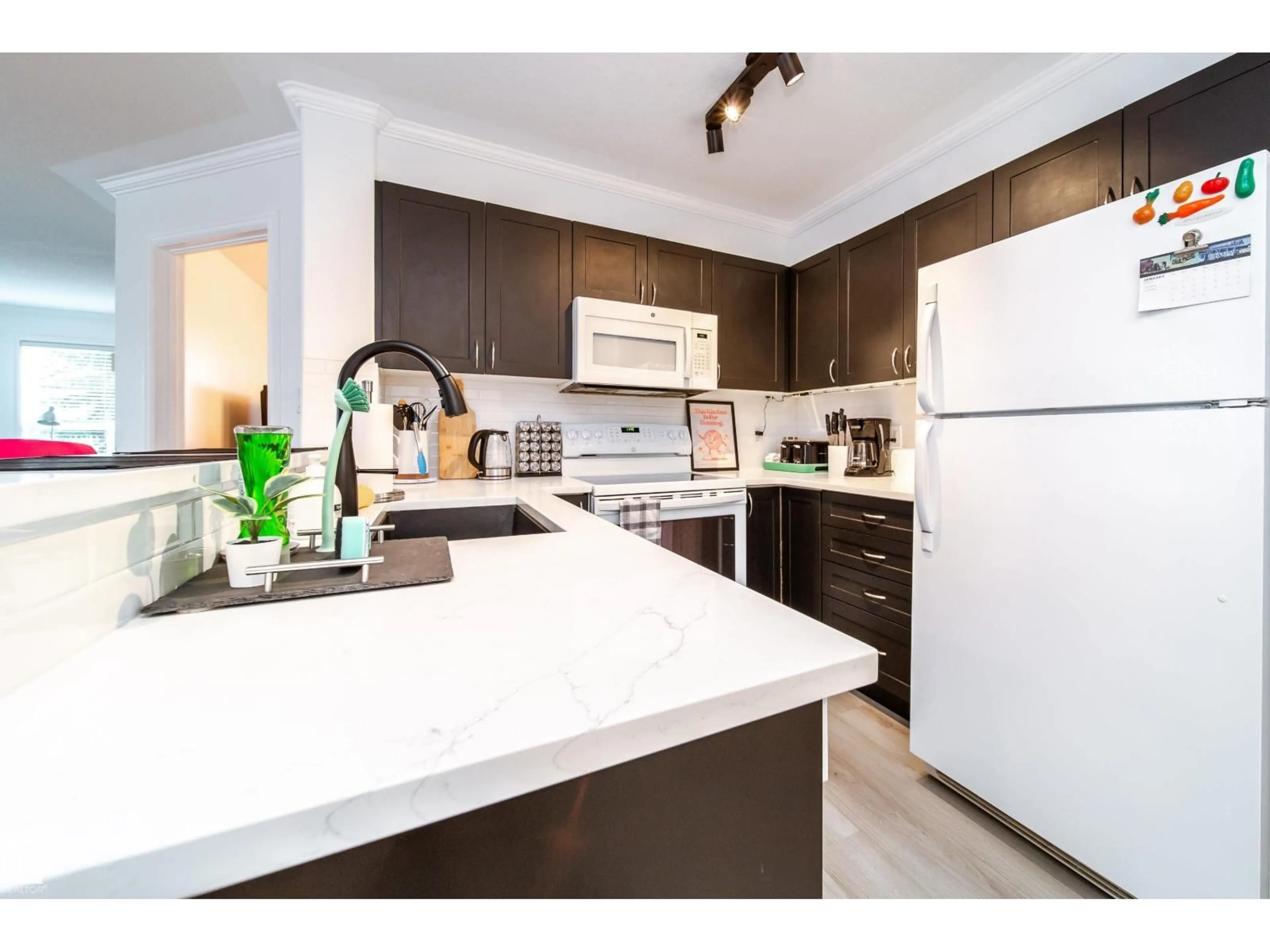 Unknown for #303 - 9938 104 ST, Edmonton Alberta T5K2X7