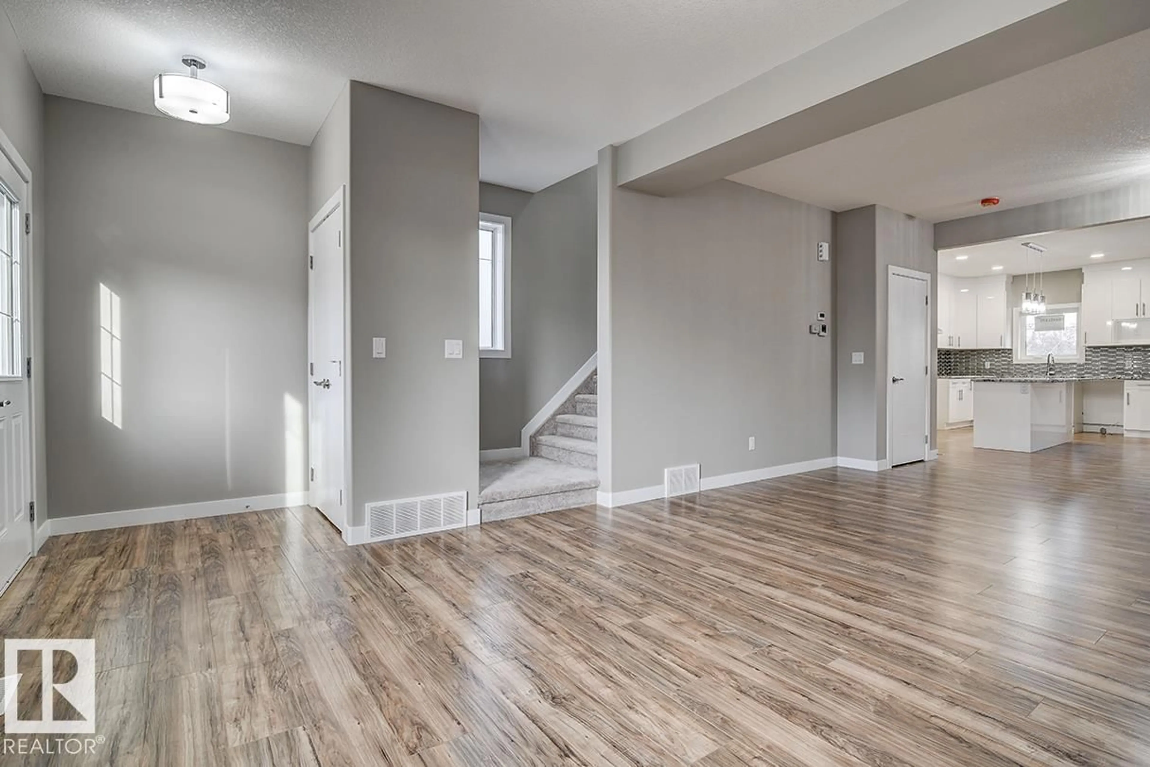 Unknown for NW - 10359 149 ST, Edmonton Alberta T5P1L4