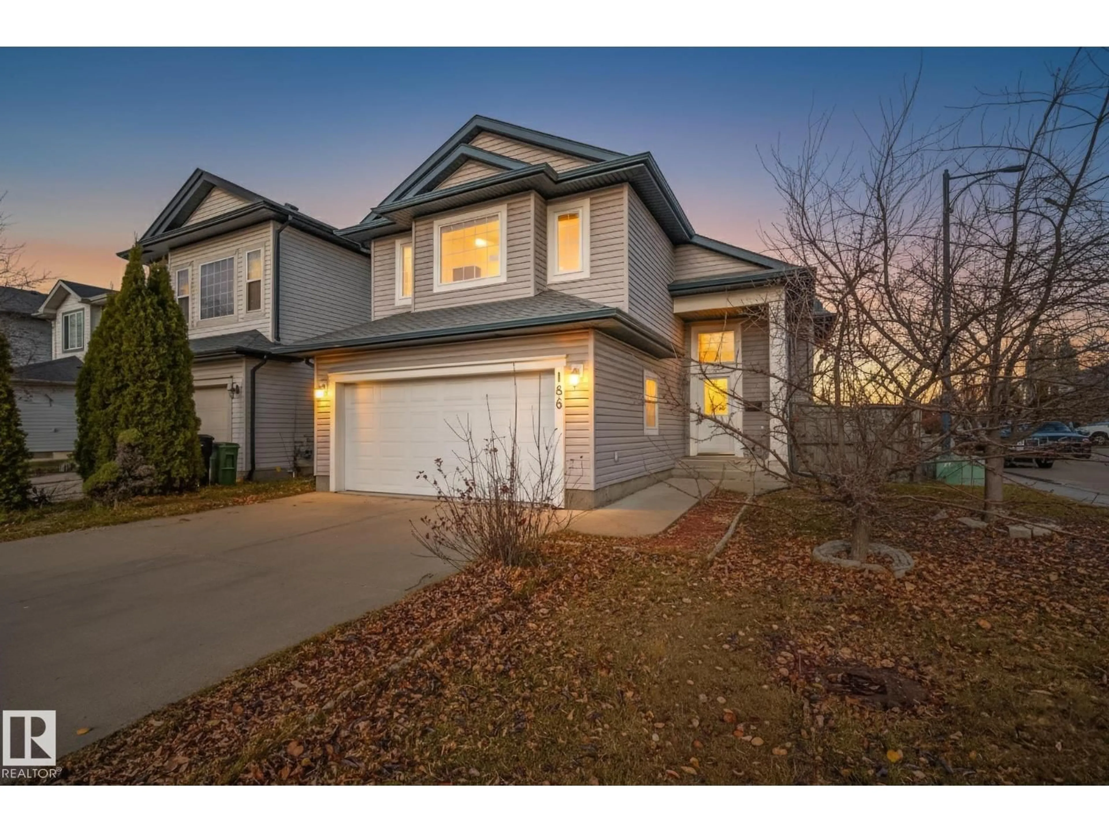 Unknown for 186 MACEWAN RD, Edmonton Alberta T6W1K8