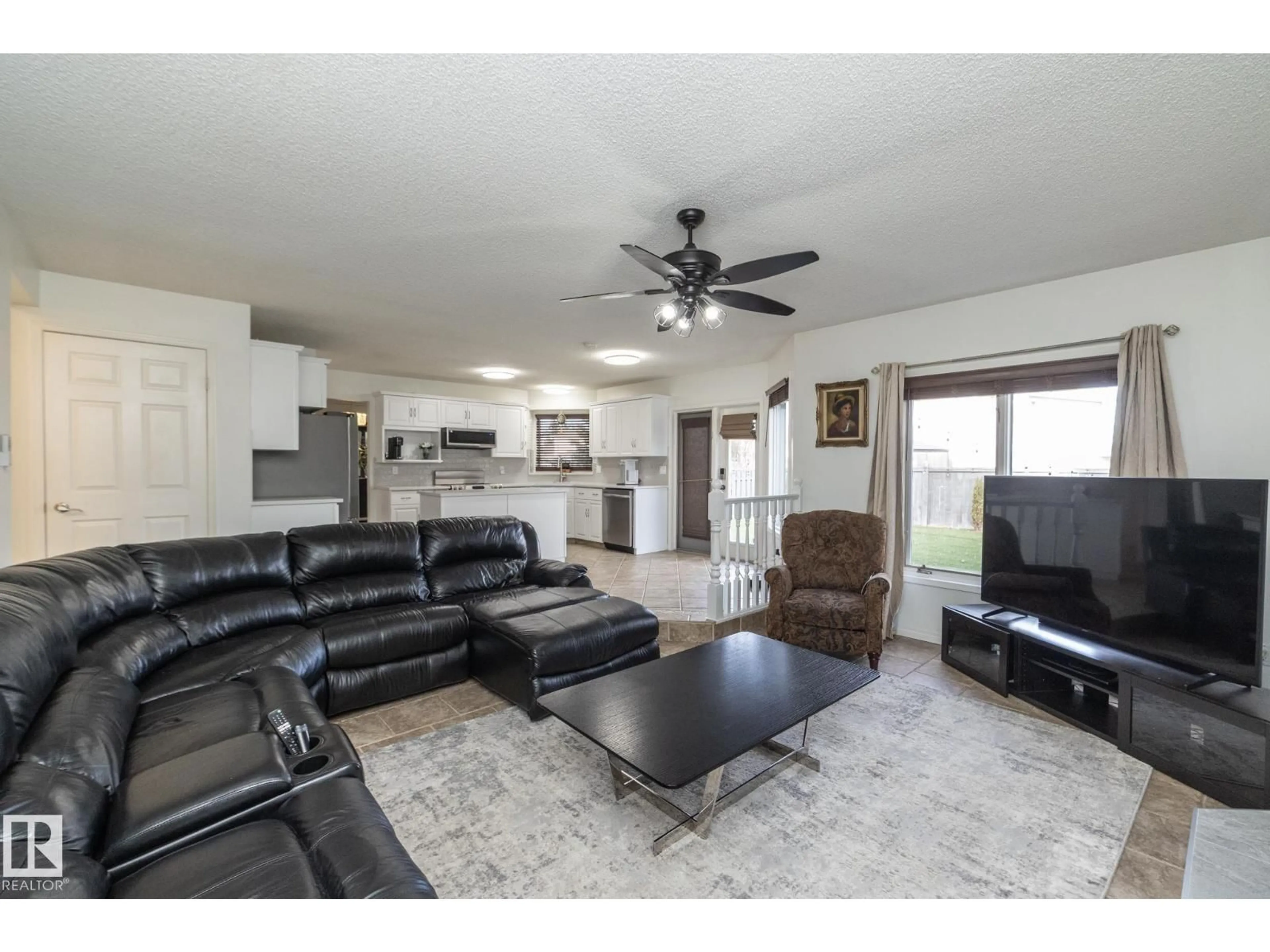 Living room with furniture, unknown for 12 ELSINORE PL, Edmonton Alberta T5X5W3