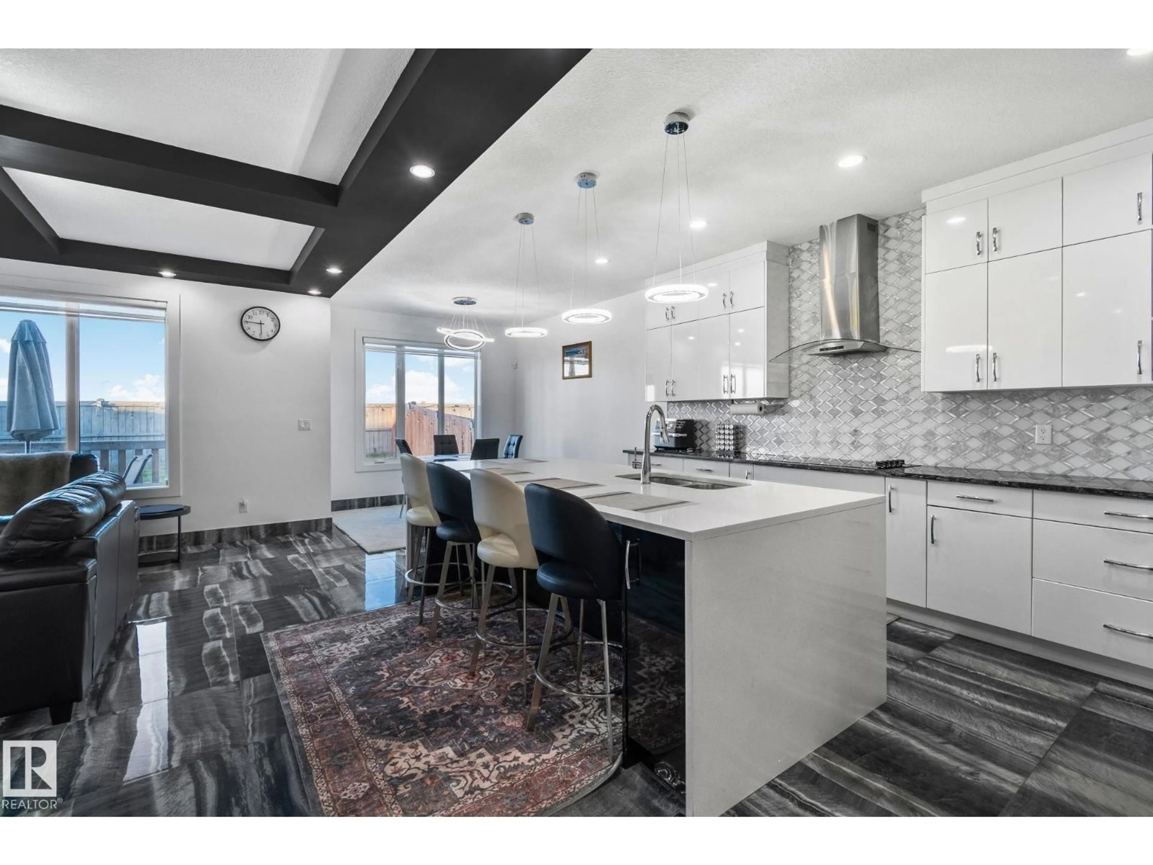 Open concept kitchen, ceramic/tile floor for NW - 7516 182 AV, Edmonton Alberta T5Z0M1