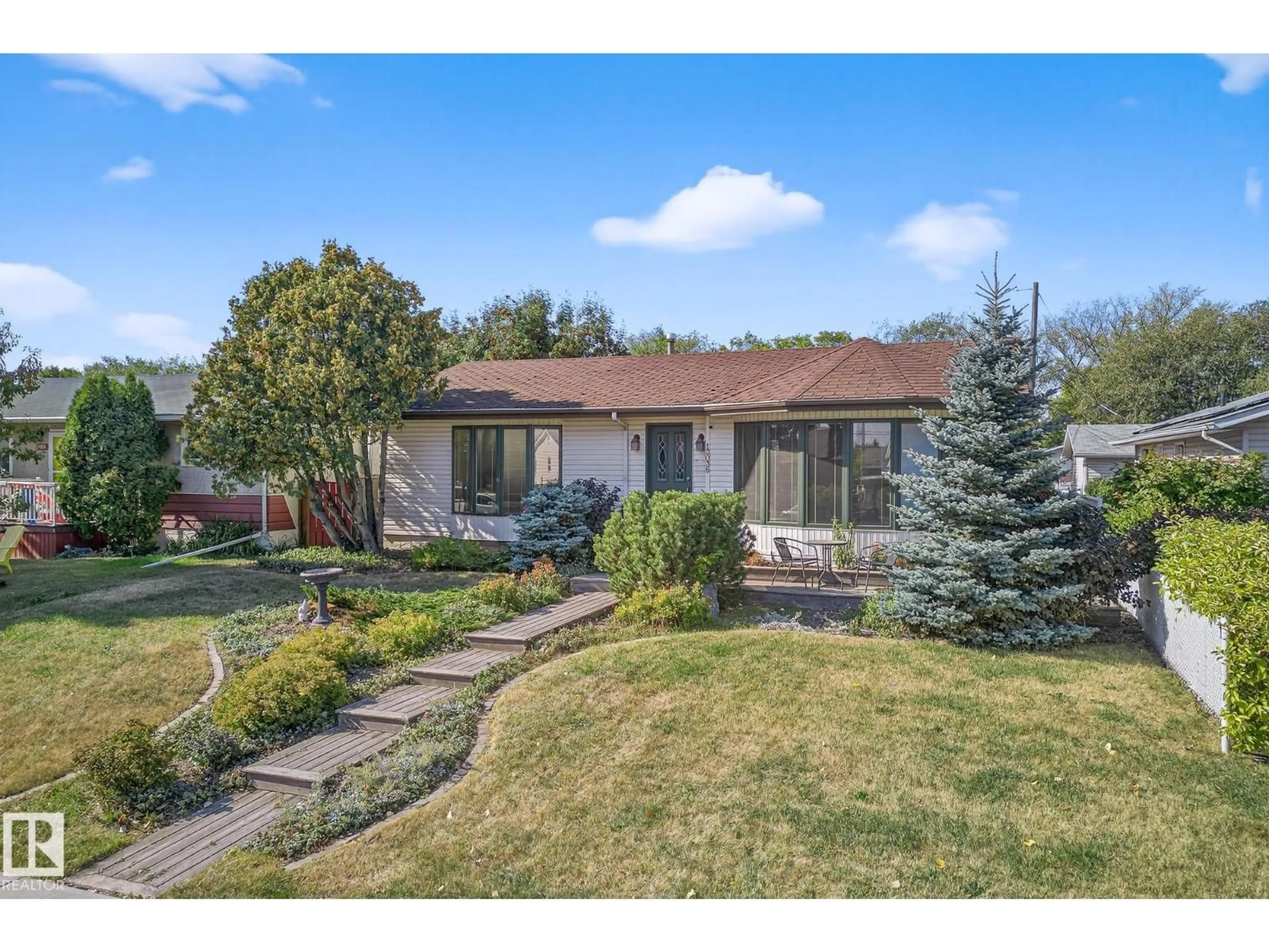 A pic from outside/outdoor area/front of a property/back of a property/a pic from drone, street for 13036 123 ST, Edmonton Alberta T5L0J7