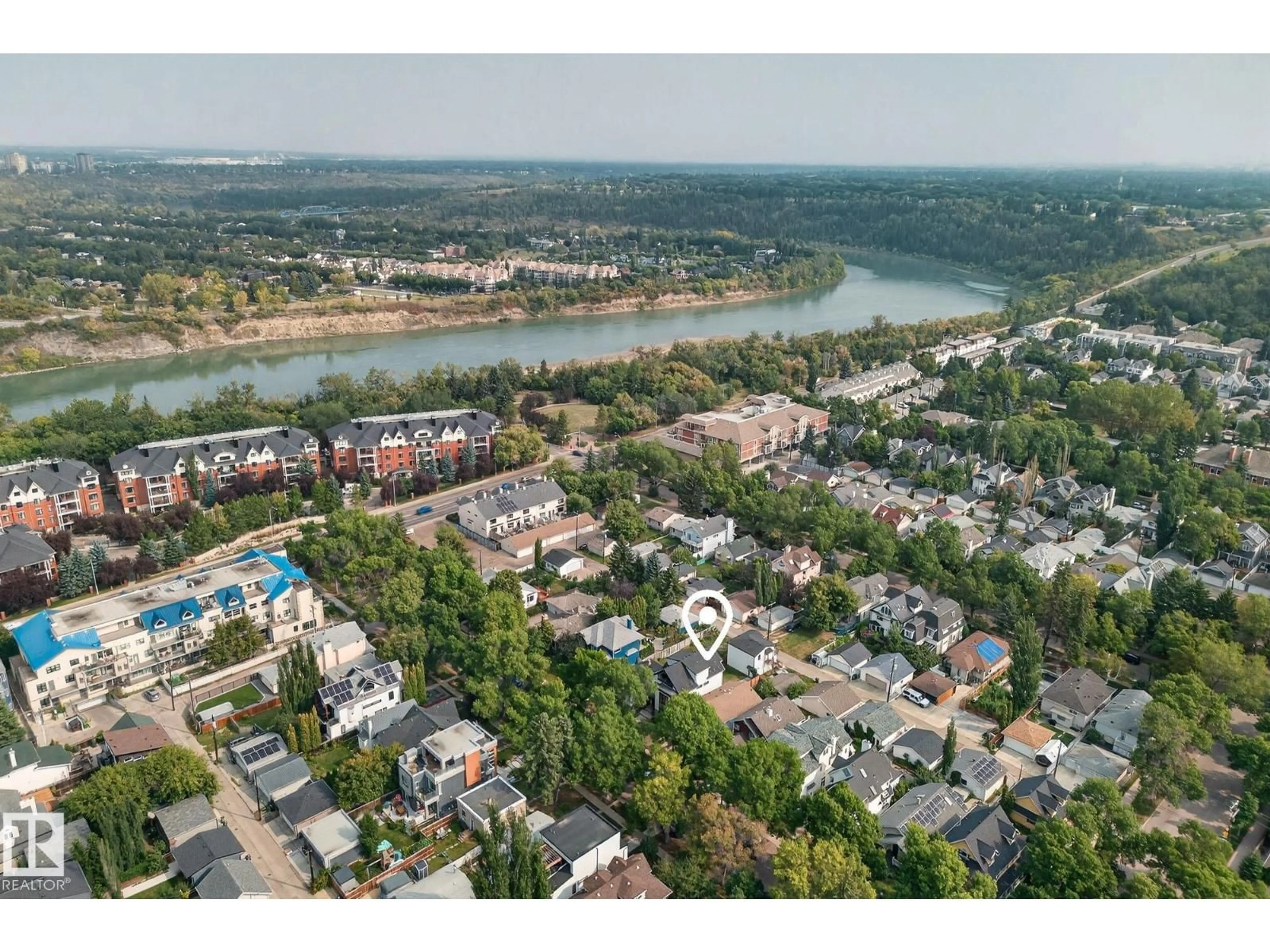 A pic from outside/outdoor area/front of a property/back of a property/a pic from drone, water/lake/river/ocean view for 9721 96 ST, Edmonton Alberta T6C3Z4