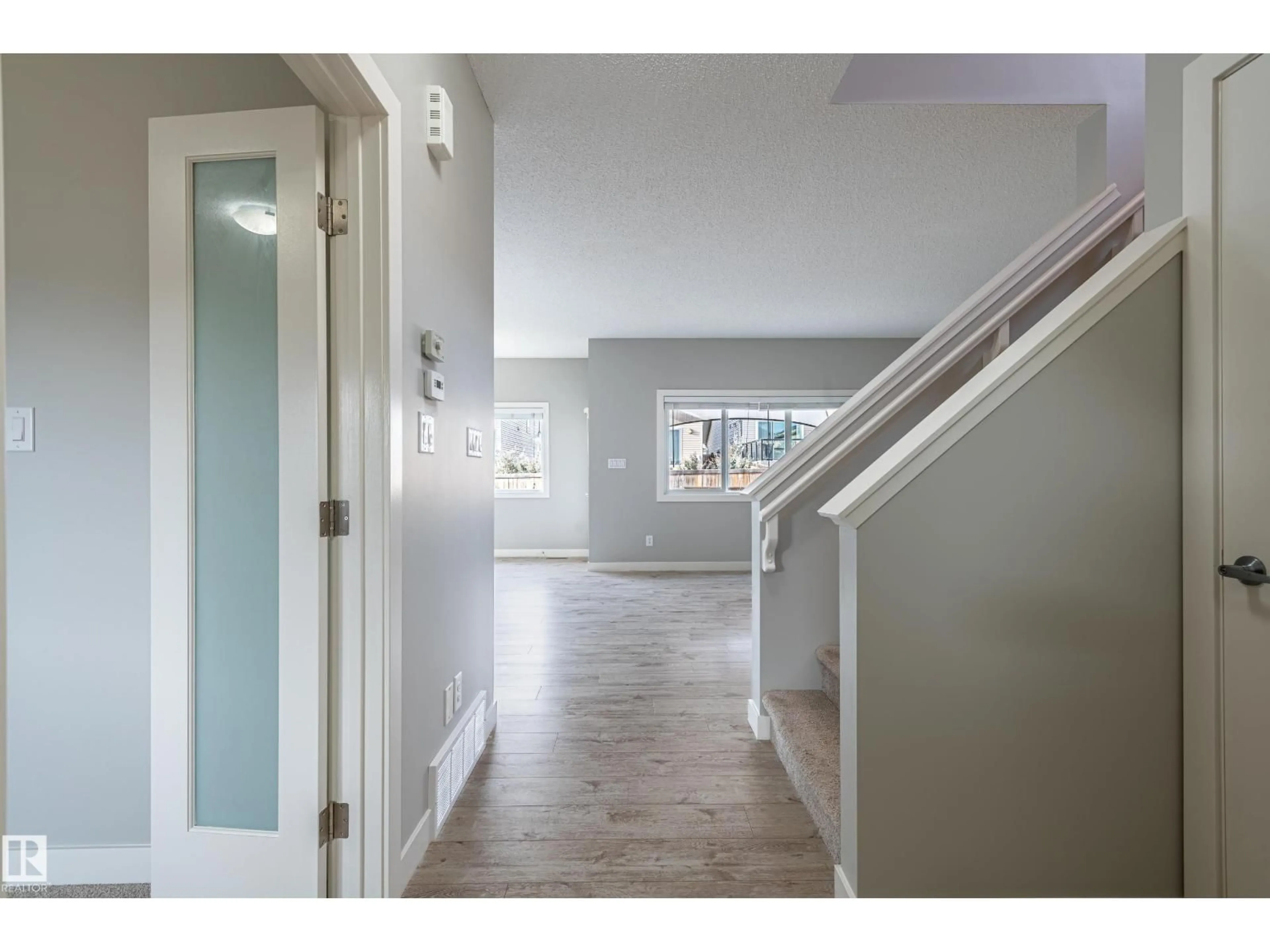 Indoor entryway for 7298 EDGEMONT WY, Edmonton Alberta T6M2N5