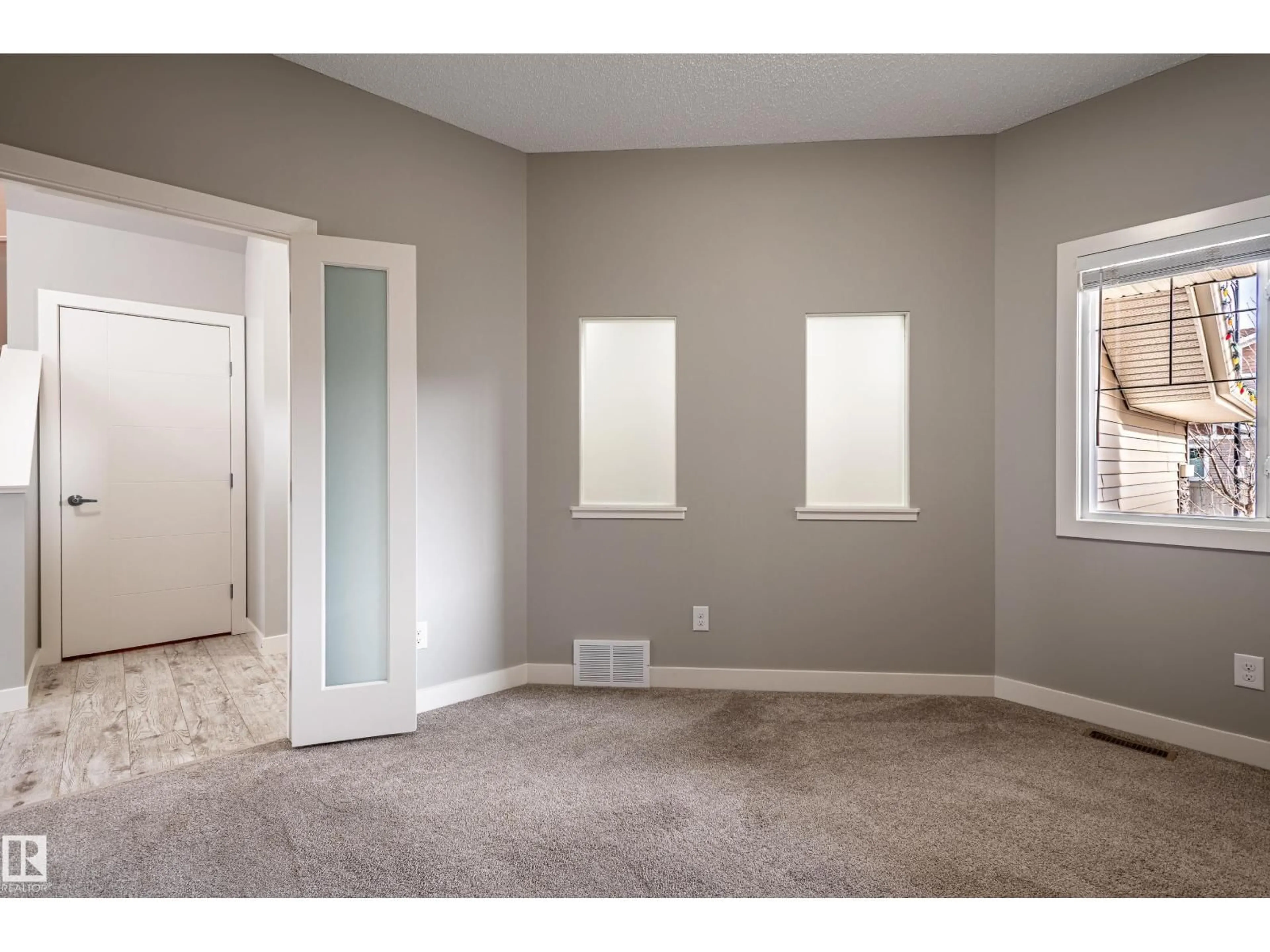 A pic of a room for 7298 EDGEMONT WY, Edmonton Alberta T6M2N5