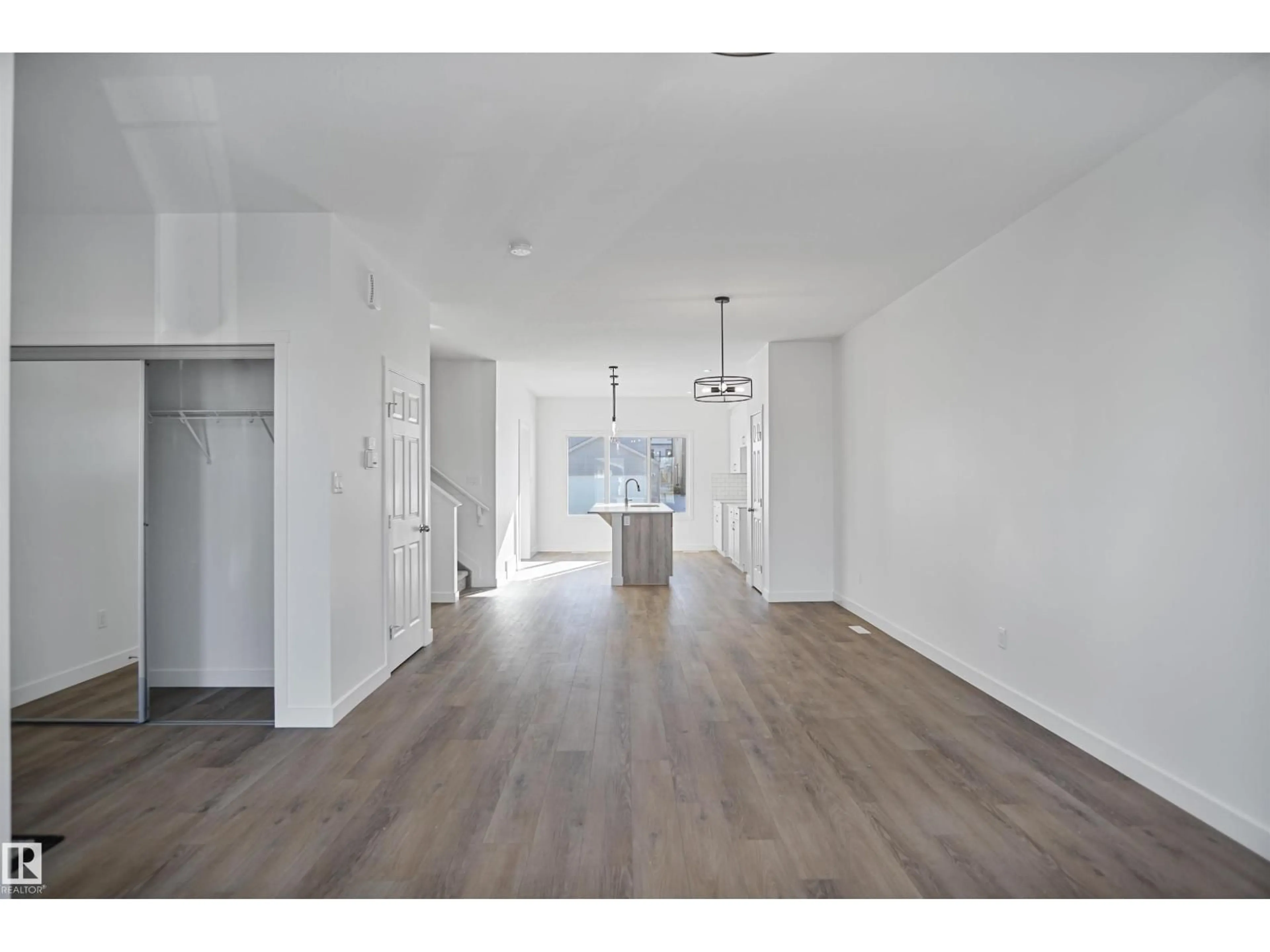 Unknown for 1080 MCLEOD AV, Spruce Grove Alberta T7X2Z7