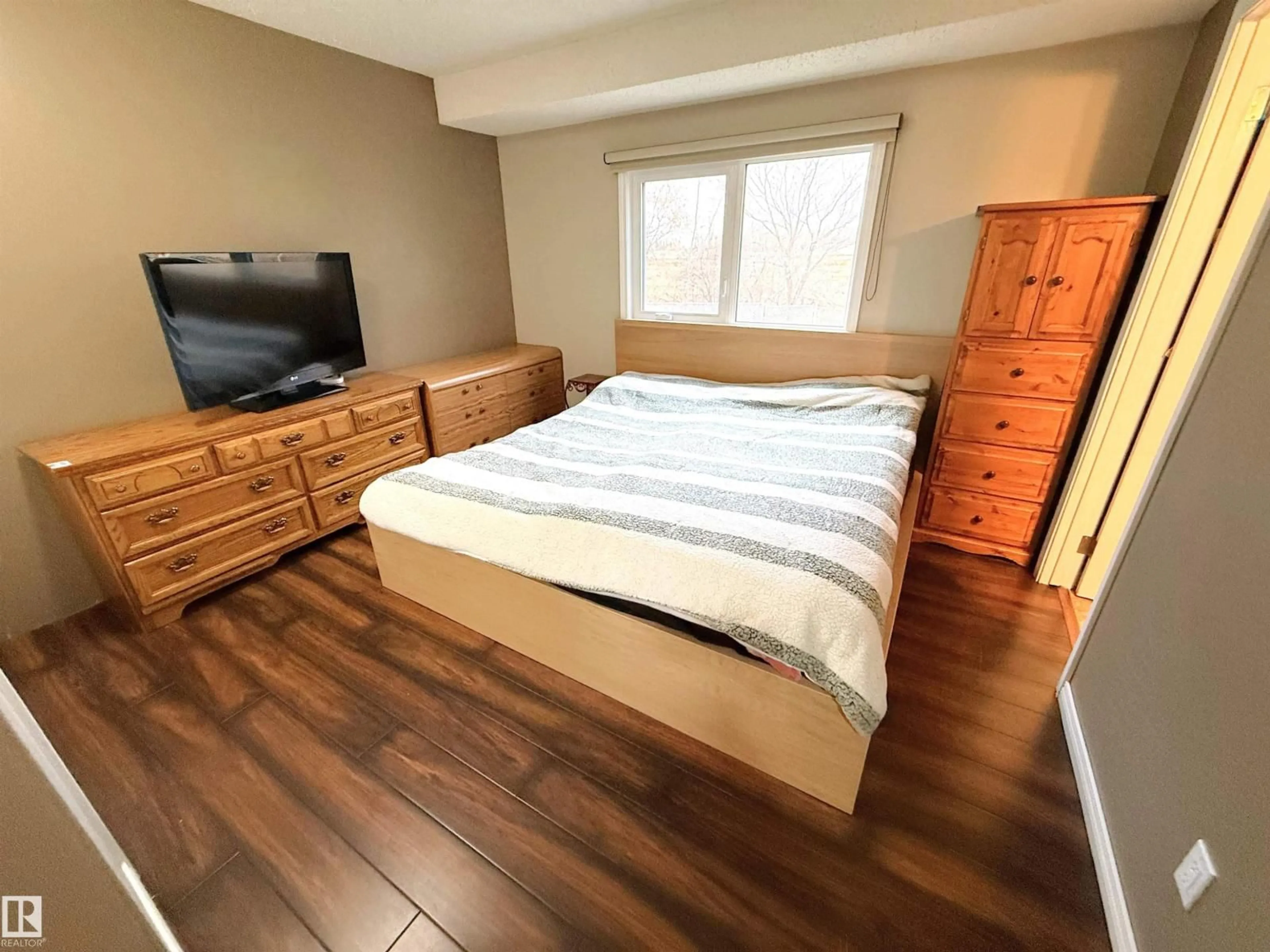 A pic of a room for 59 GARDEN VALLEY DR, Stony Plain Alberta T7Z1H4