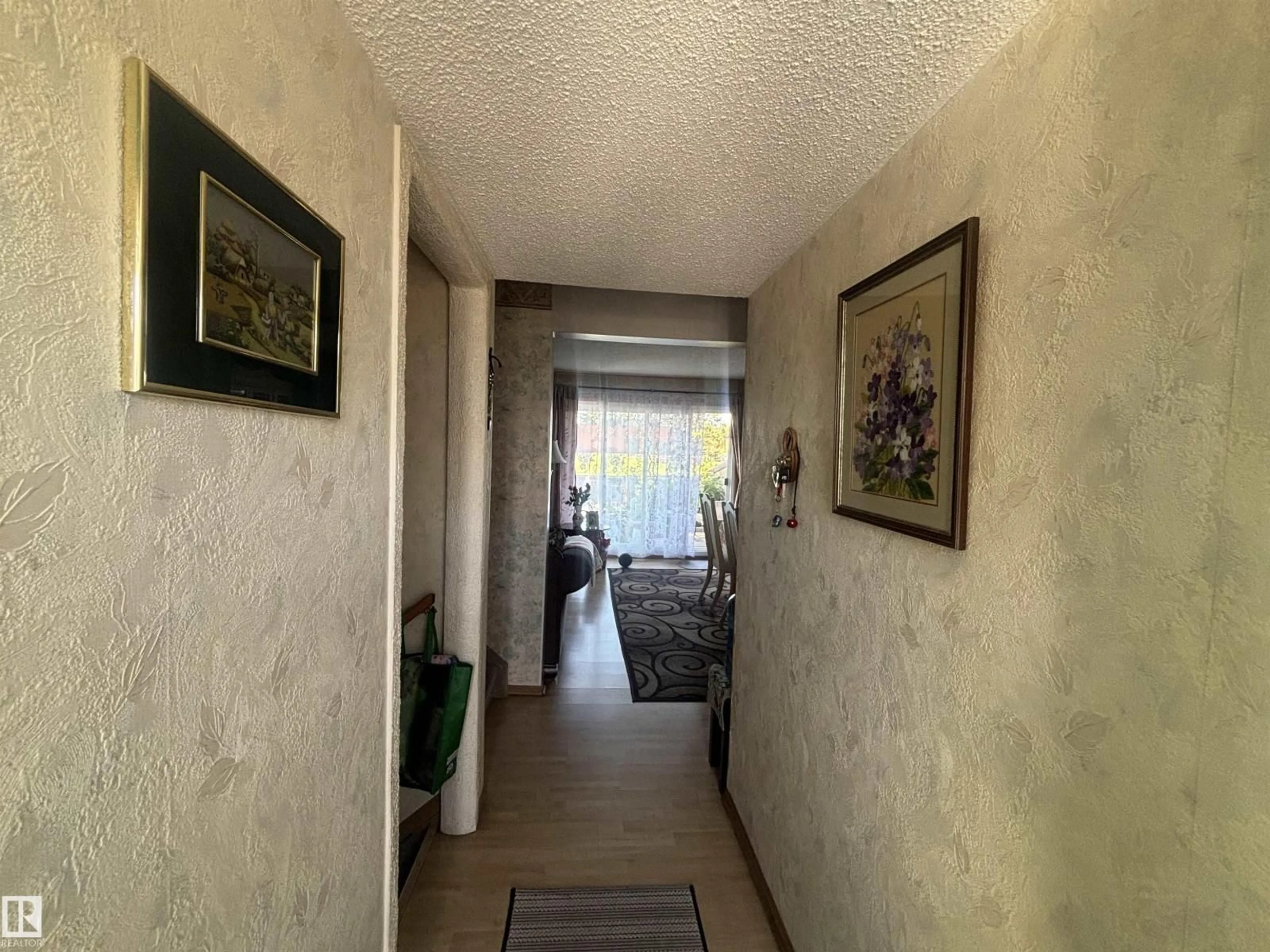 A pic of a room for NW - 6469 184 ST, Edmonton Alberta T5T1Z9