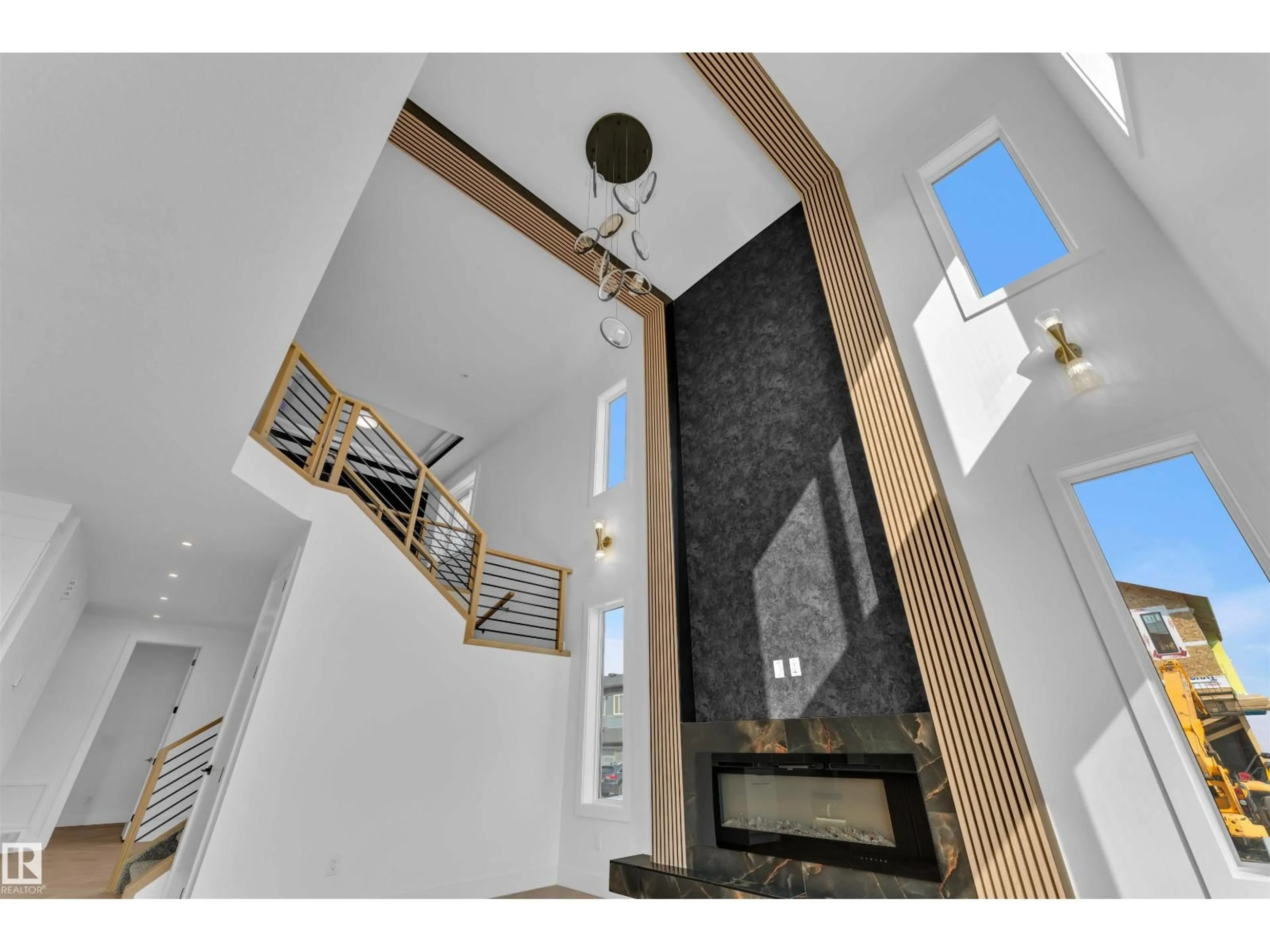 Unknown for SW - 123 28 ST, Edmonton Alberta T6X3E3