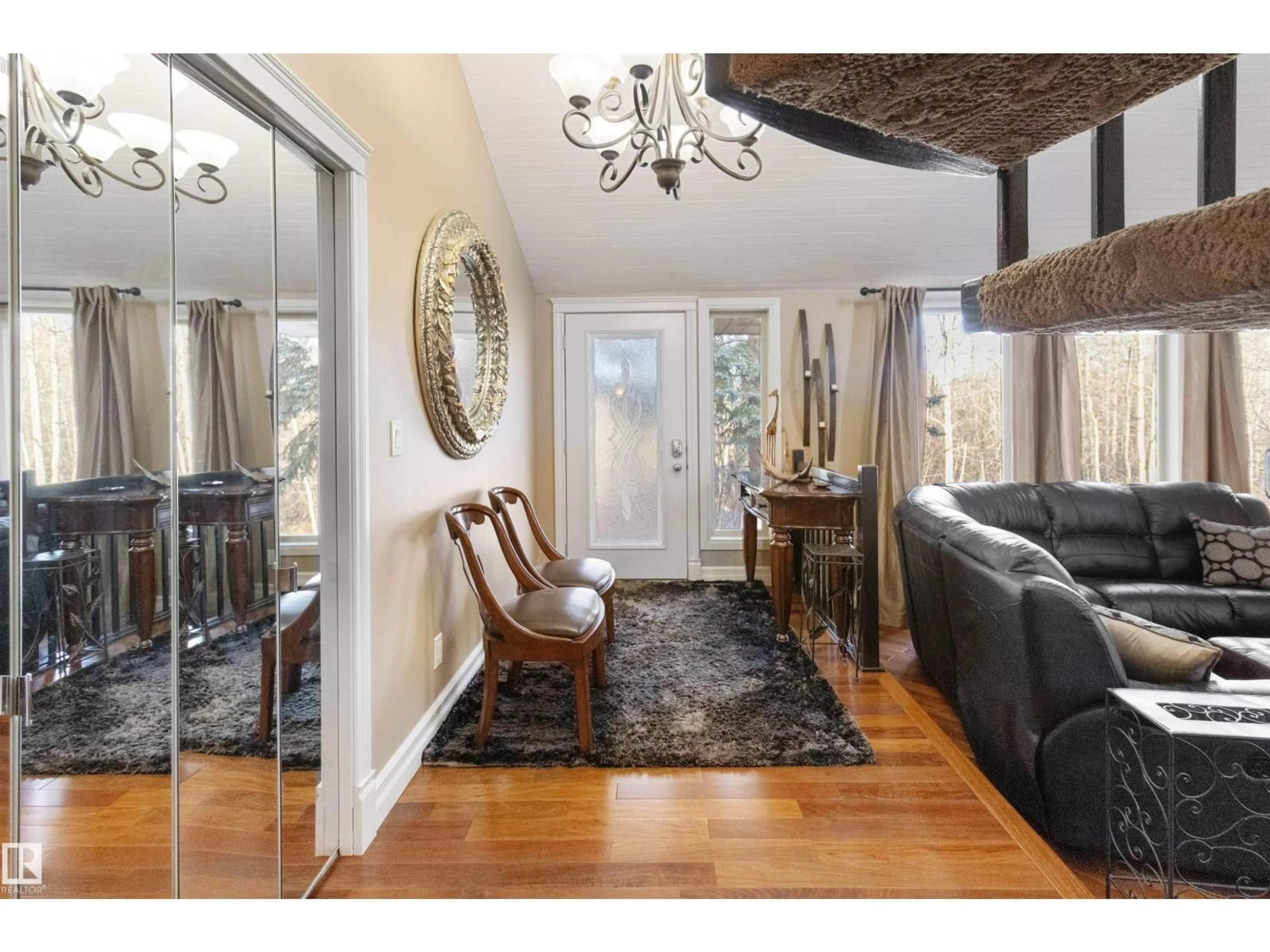 Indoor entryway for 385 23248 TWP ROAD 522, Rural Strathcona County Alberta T8B1H5