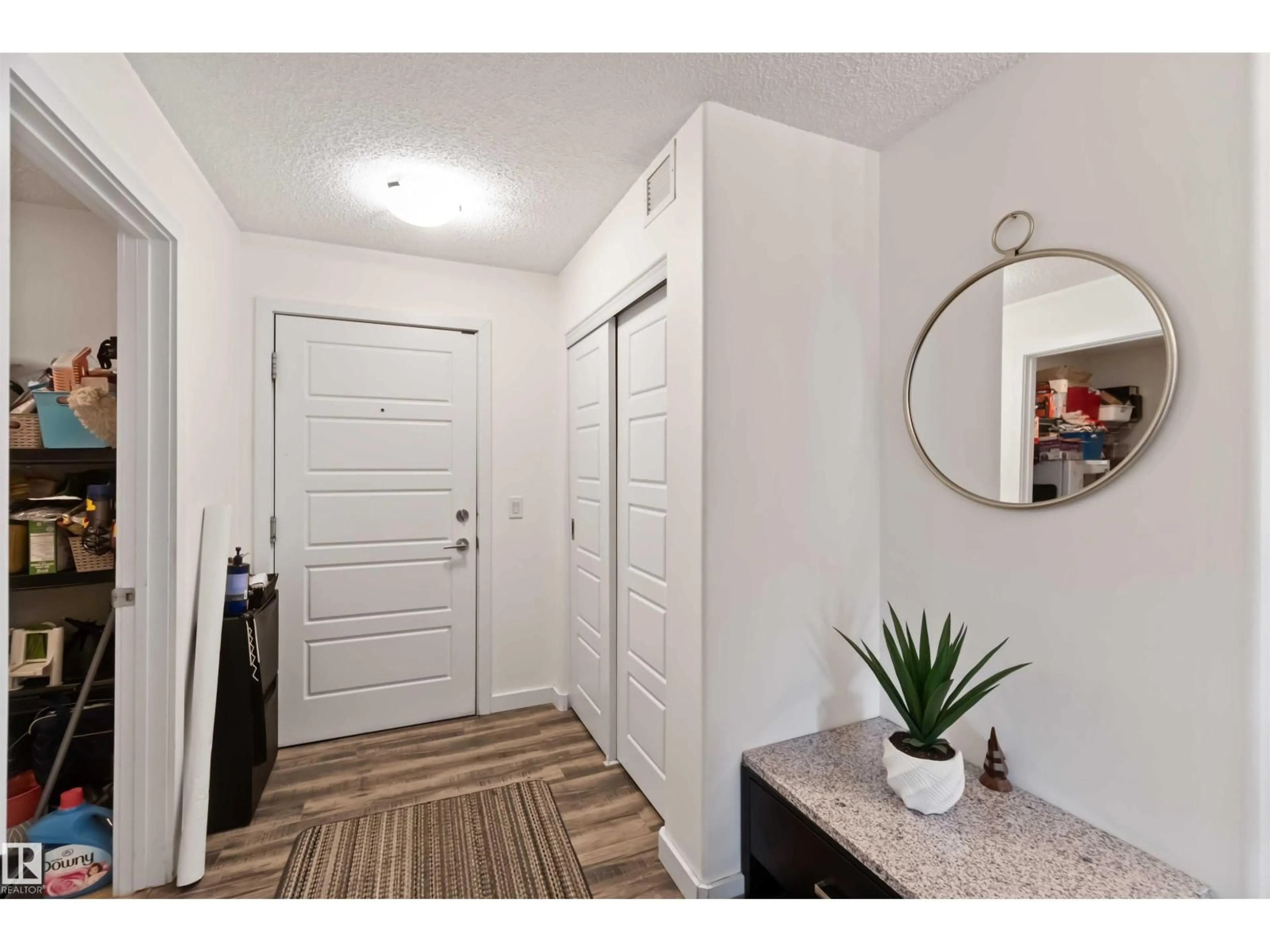 Indoor entryway for #204 - 14808 125 ST, Edmonton Alberta T5X0G1