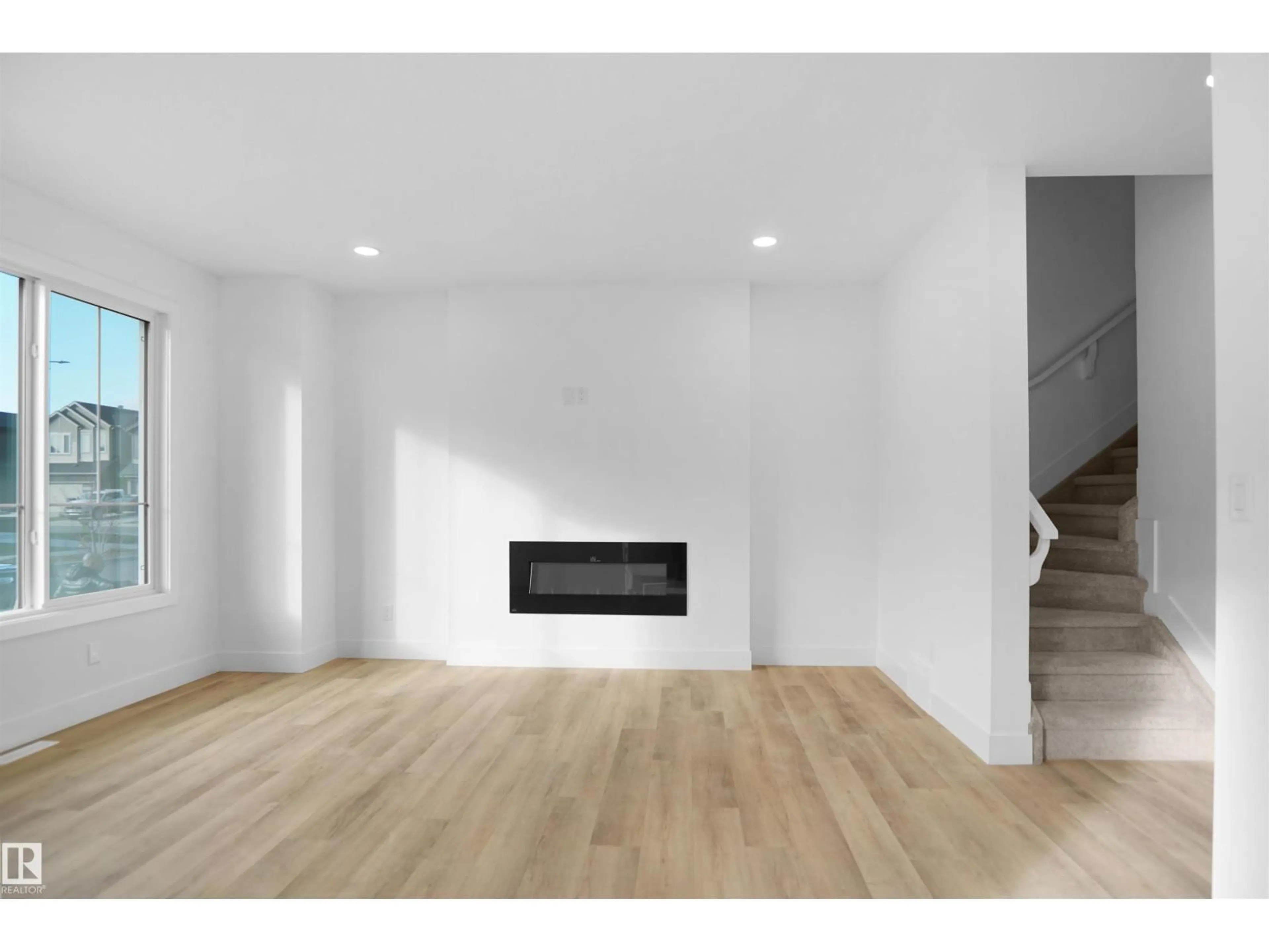 Unknown for 786 CY BECKER DR, Edmonton Alberta T5Y2W4