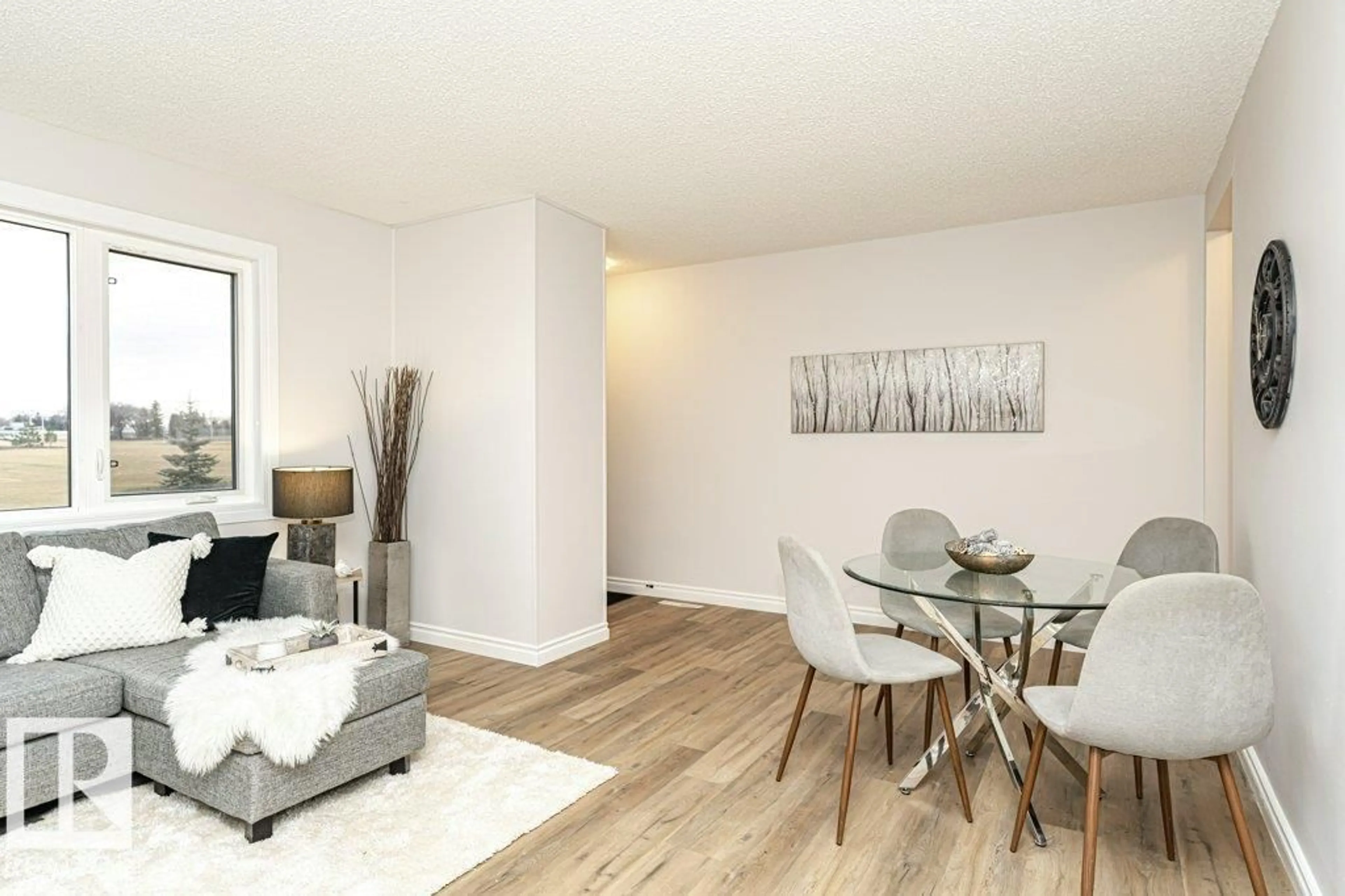 A pic of a room for NW - 13229 85 ST, Edmonton Alberta T5E2Z7