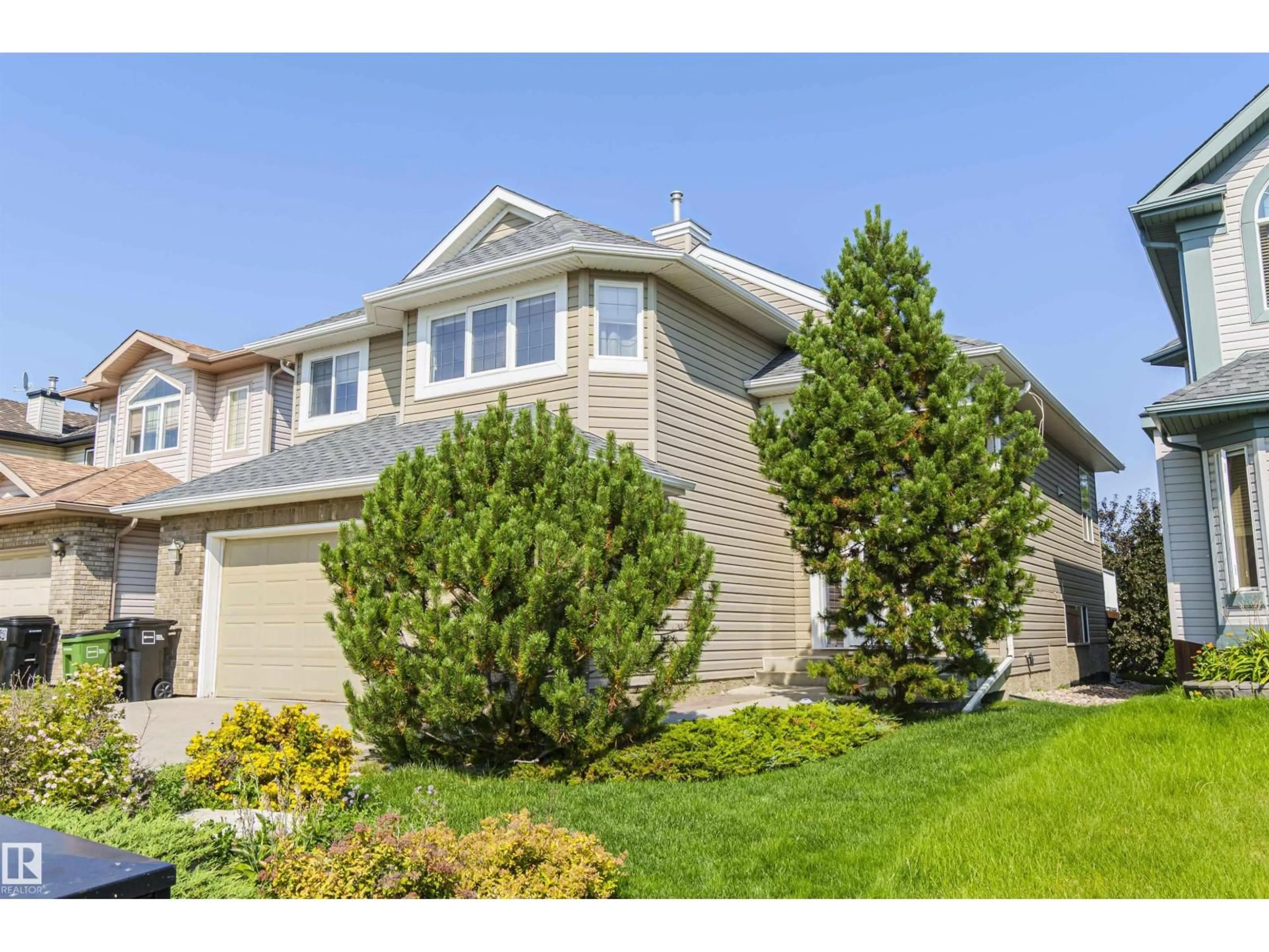 Home with vinyl exterior material, street for 536 LEGER WY, Edmonton Alberta T6R3T5