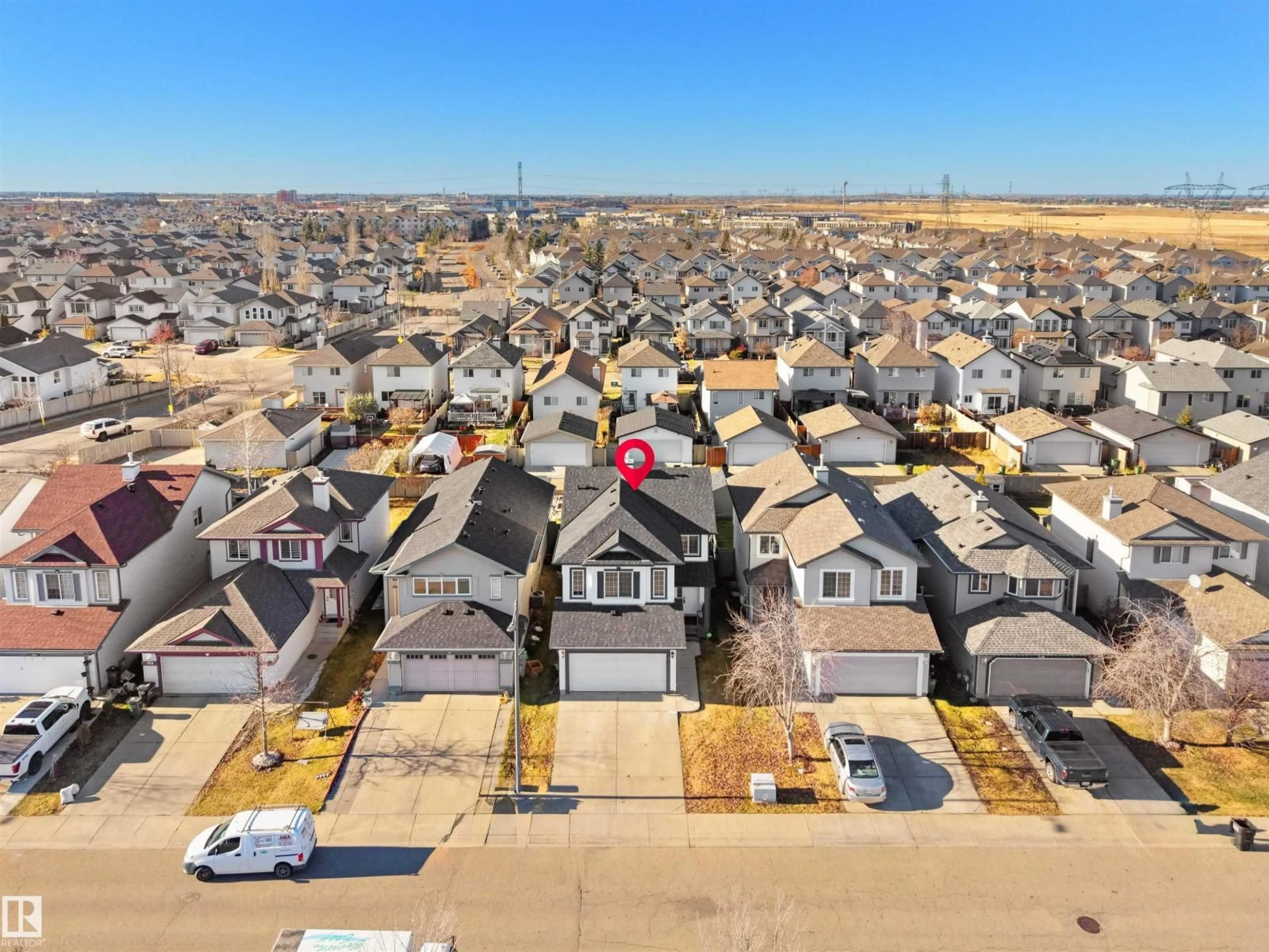 A pic from outside/outdoor area/front of a property/back of a property/a pic from drone, street for 328 83 ST, Edmonton Alberta T6X1K4