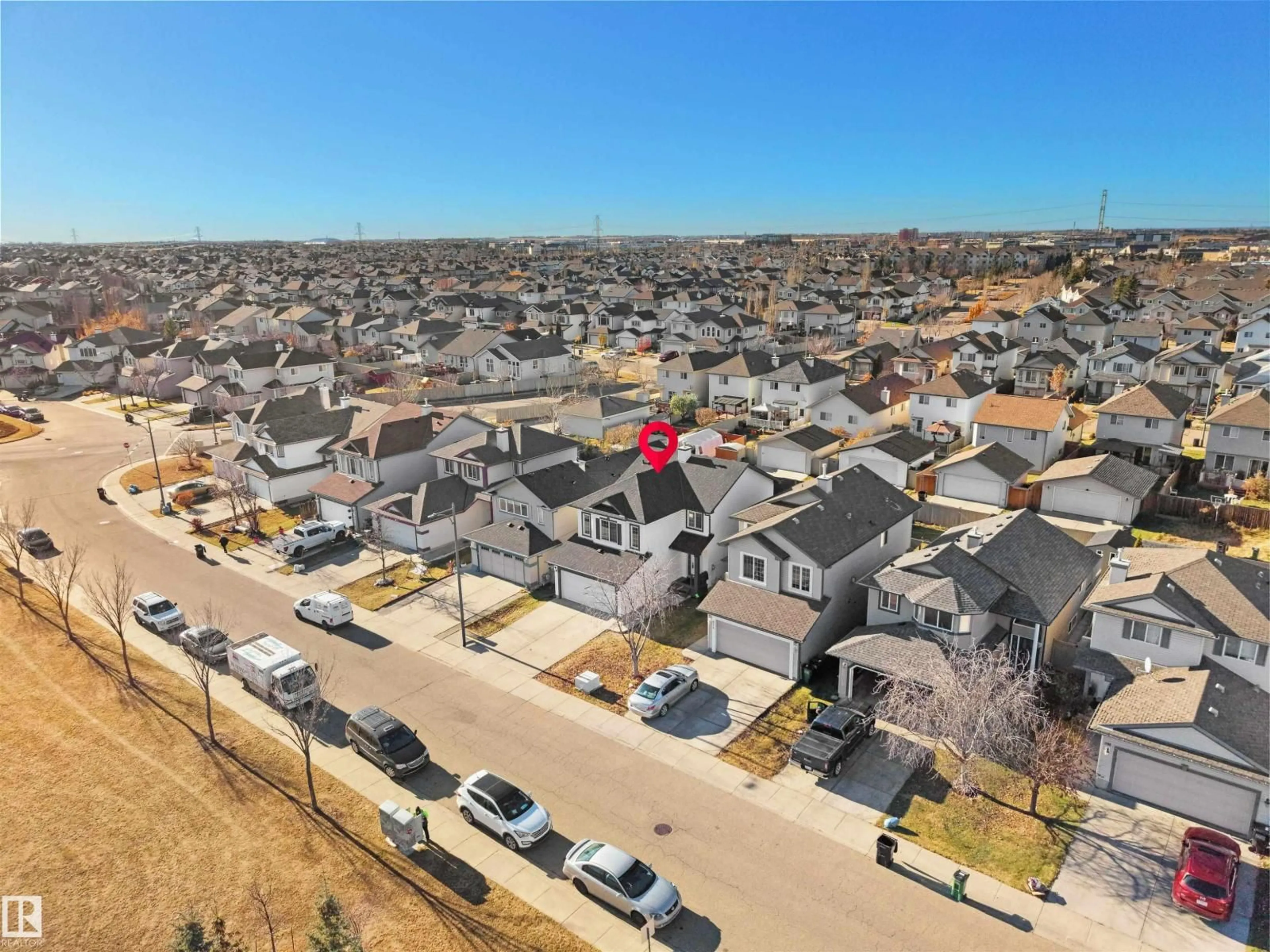 A pic from outside/outdoor area/front of a property/back of a property/a pic from drone, street for 328 83 ST, Edmonton Alberta T6X1K4