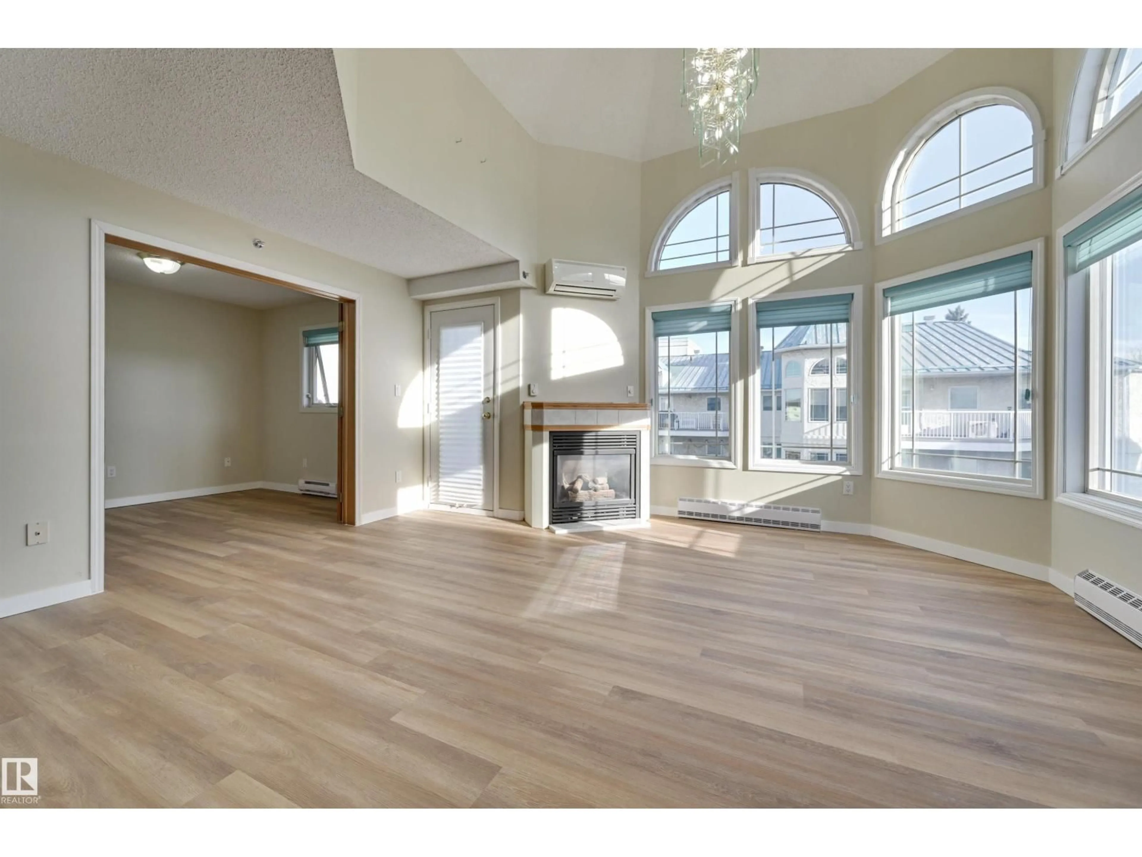 Unknown for #405 - 5212 25 AV, Edmonton Alberta T6L6R7