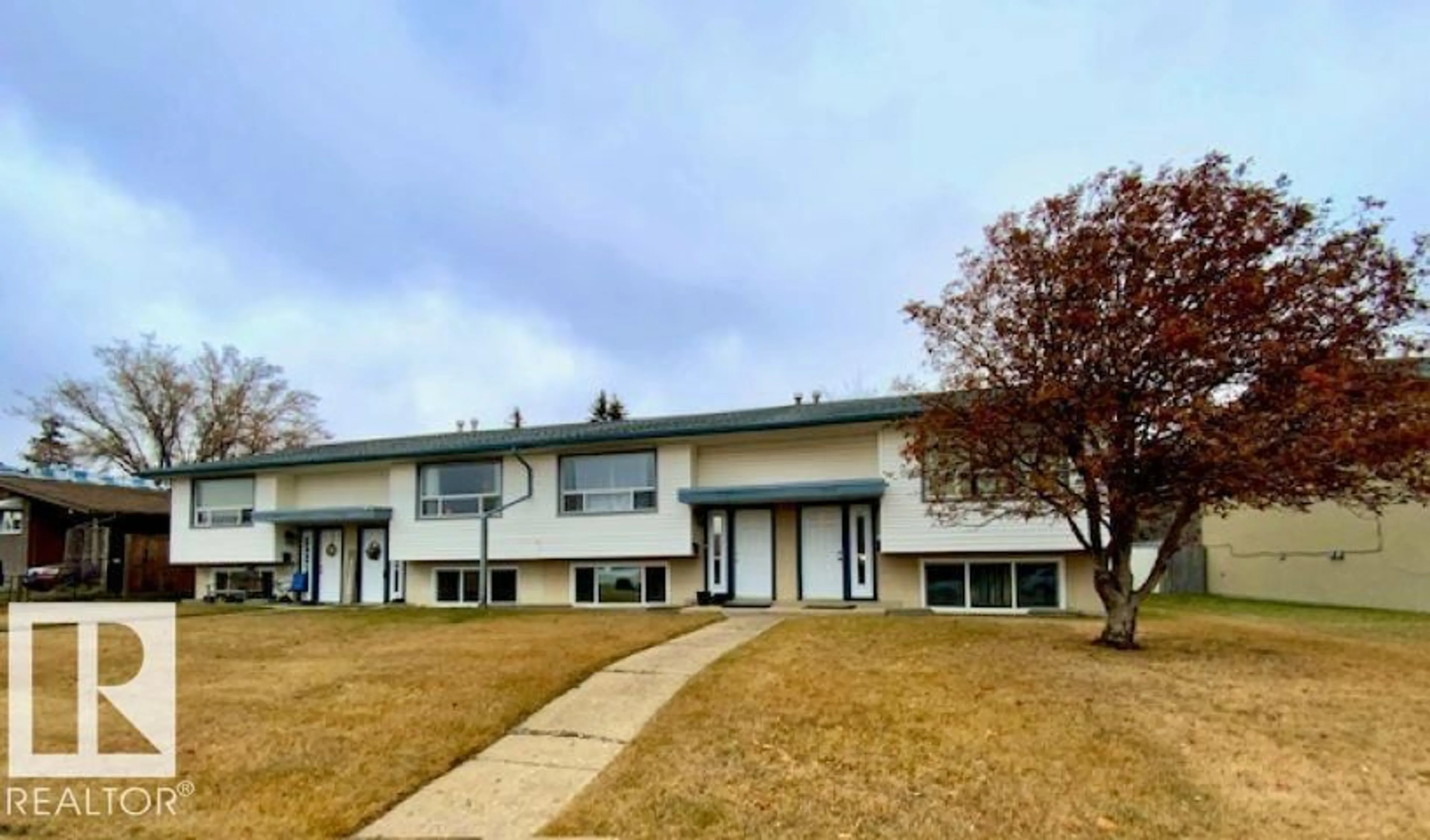 Unknown for 4407 47 ST, Wetaskiwin Alberta T9A1C2