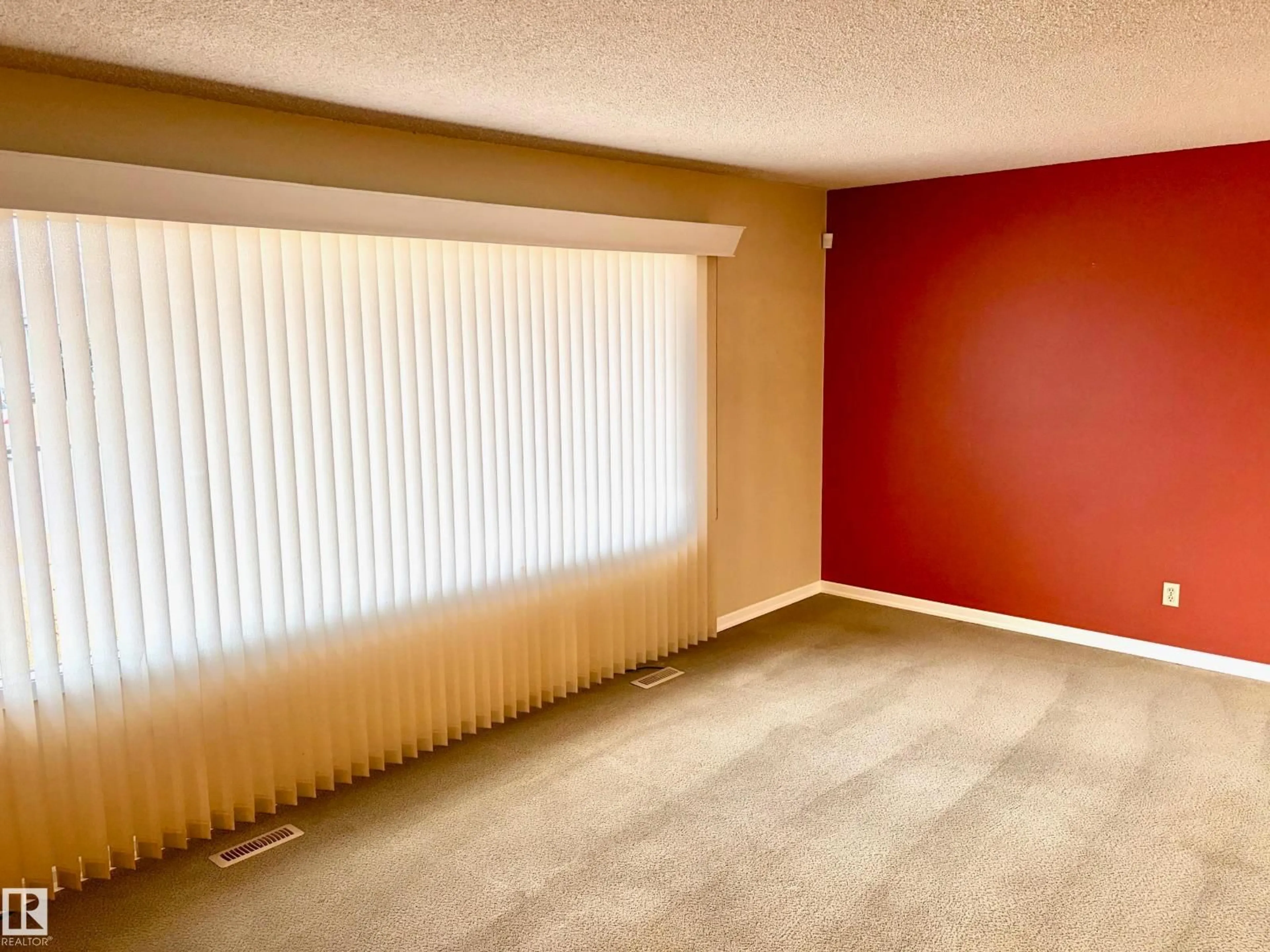 A pic of a room for NW - 7308 149A AV, Edmonton Alberta T5C2W4