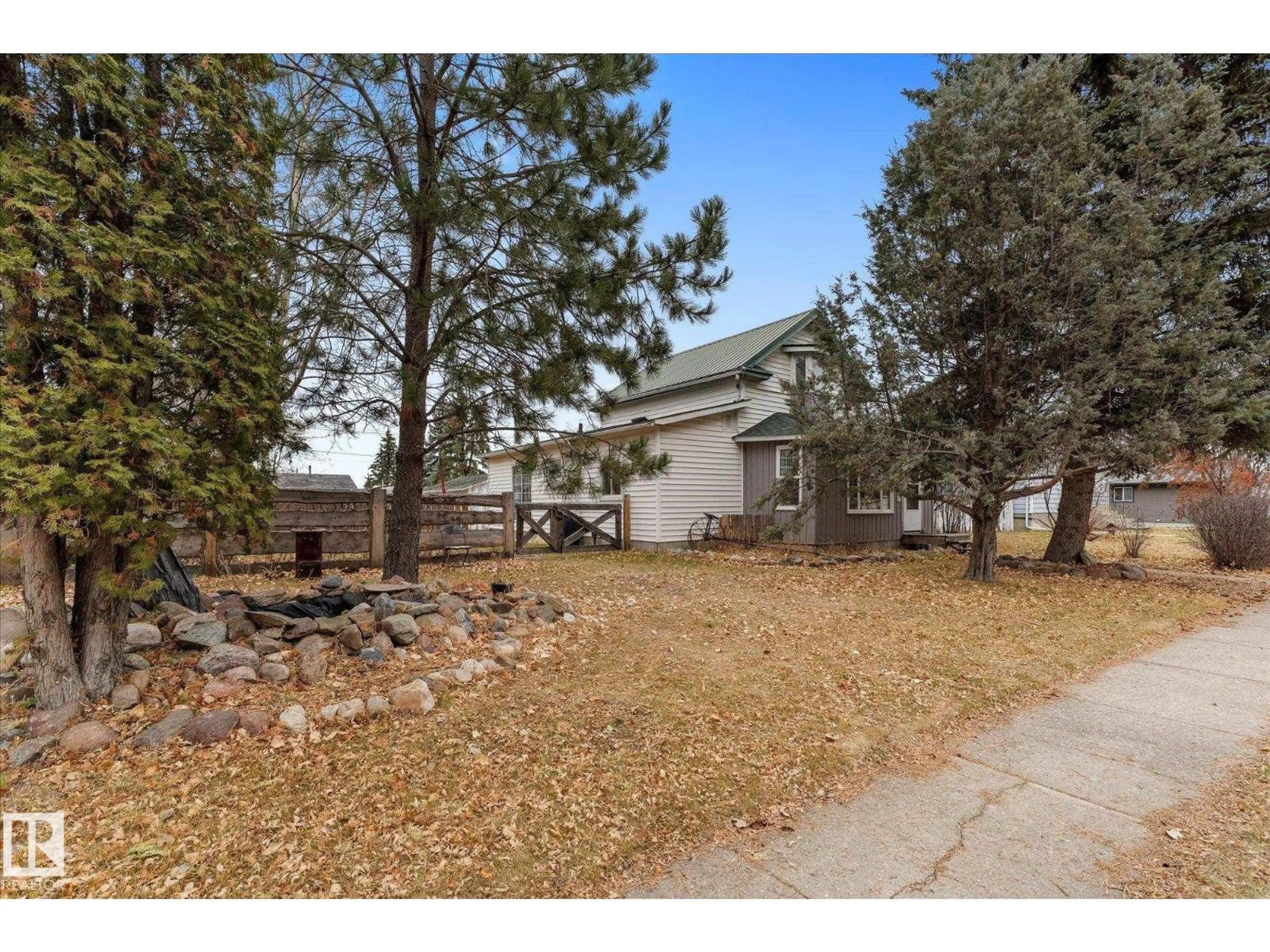 Unknown for 4912 51 AV, Lamont Alberta T0B2R0