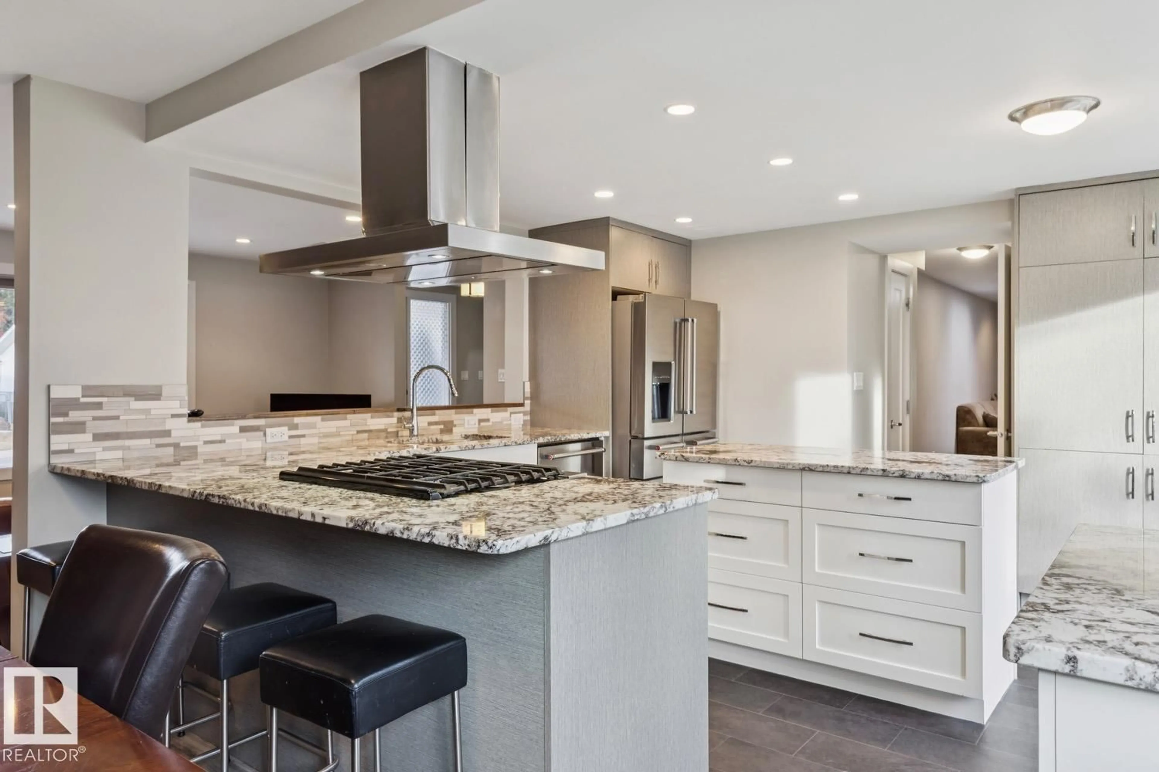 Contemporary kitchen, ceramic/tile floor for 14331 58A AV, Edmonton Alberta T6H1E5