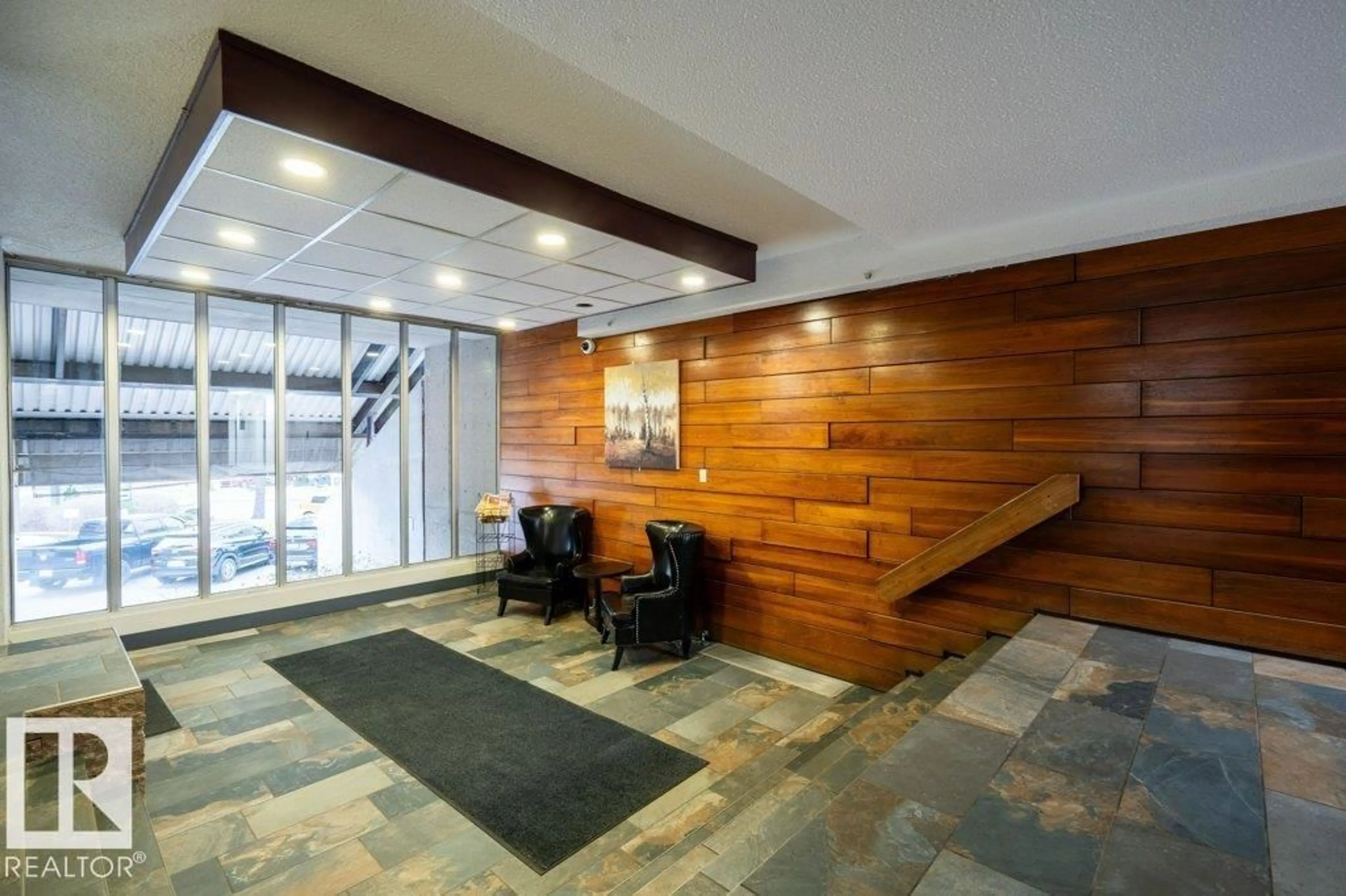 Lobby for #13 - 8745 165 ST, Edmonton Alberta T5R2R7