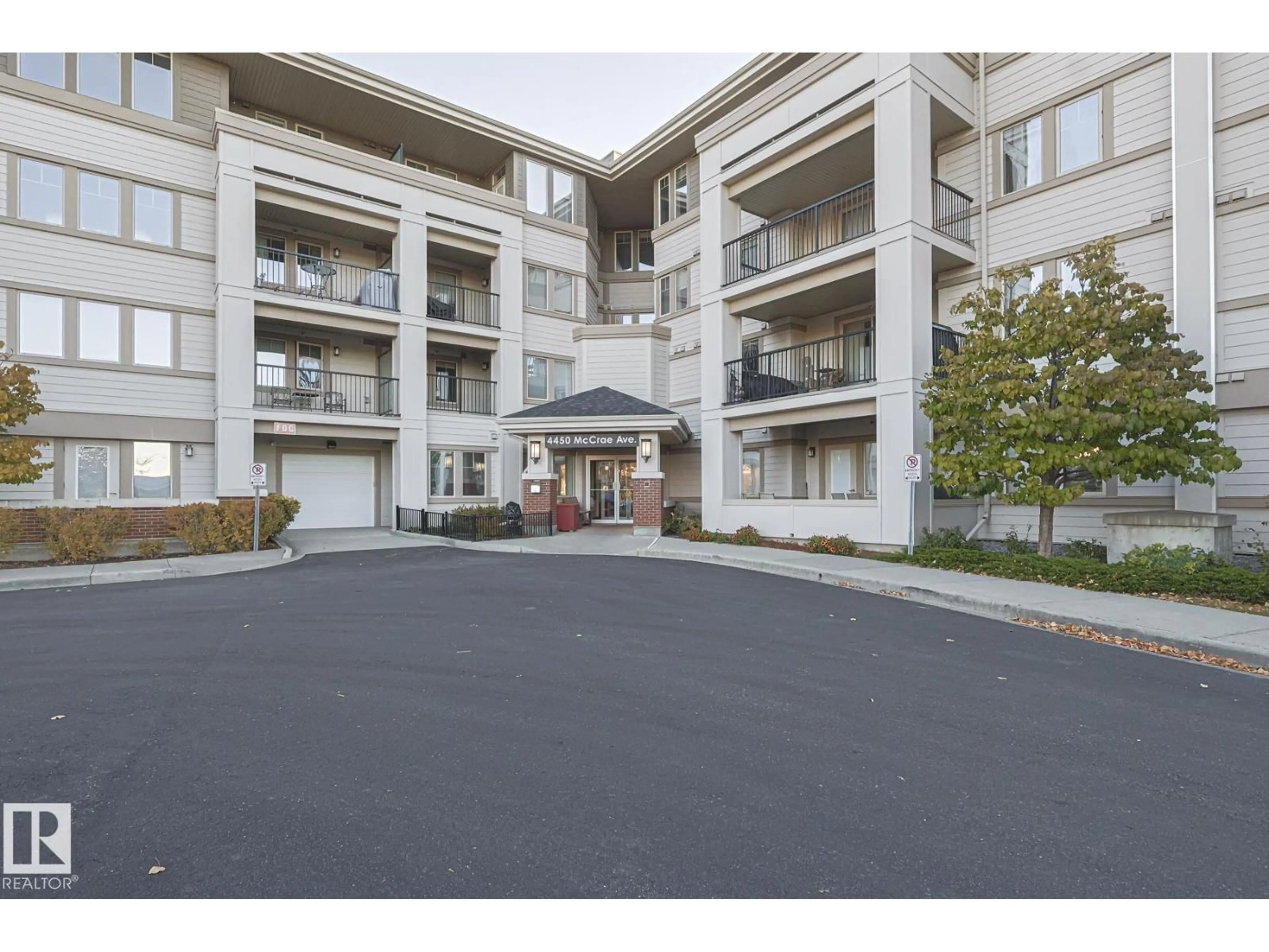 Unknown for 116 - 4450 MCCRAE AV, Edmonton Alberta T5E6S4