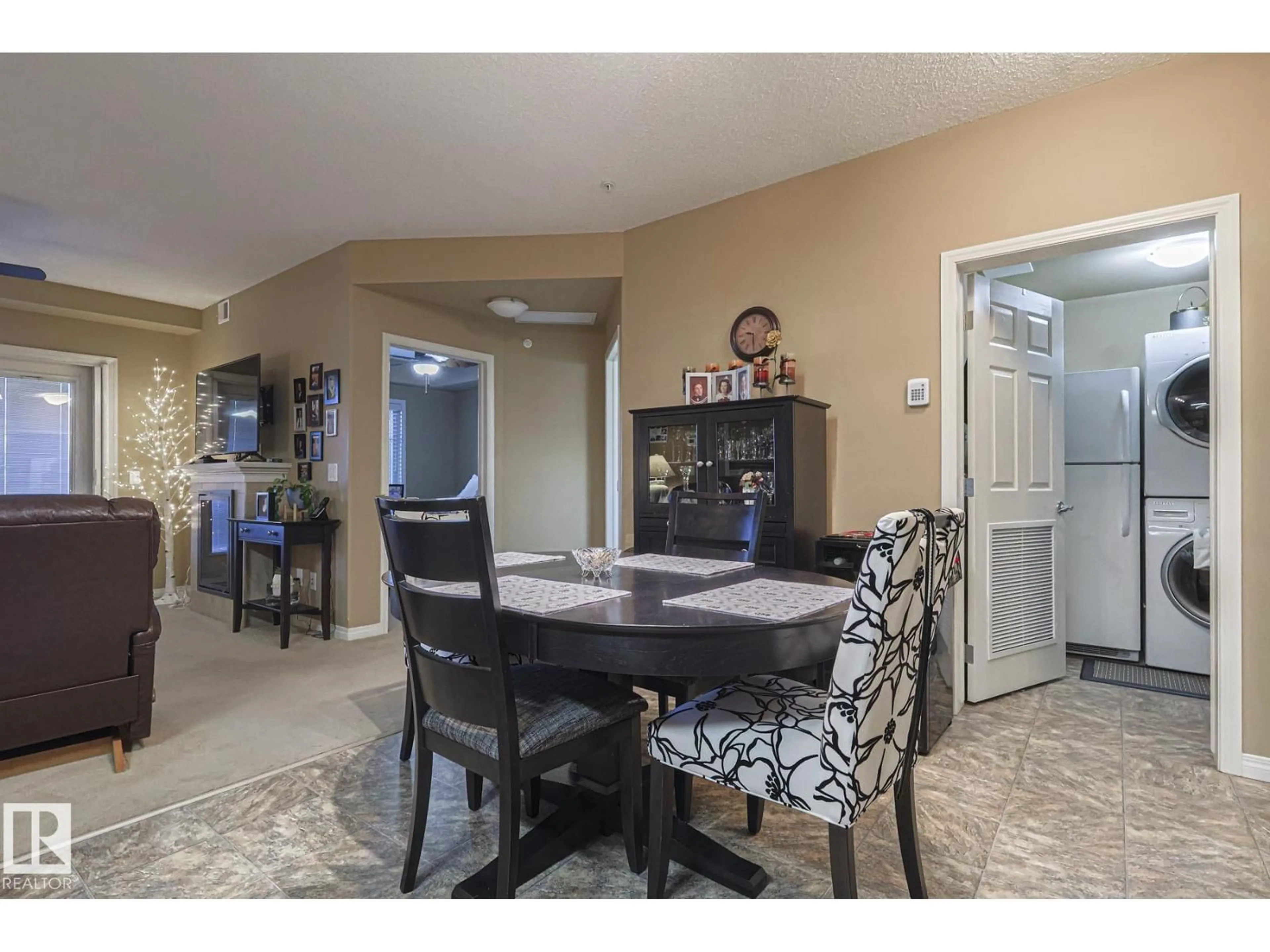 Dining room, ceramic/tile floor for 116 - 4450 MCCRAE AV, Edmonton Alberta T5E6S4