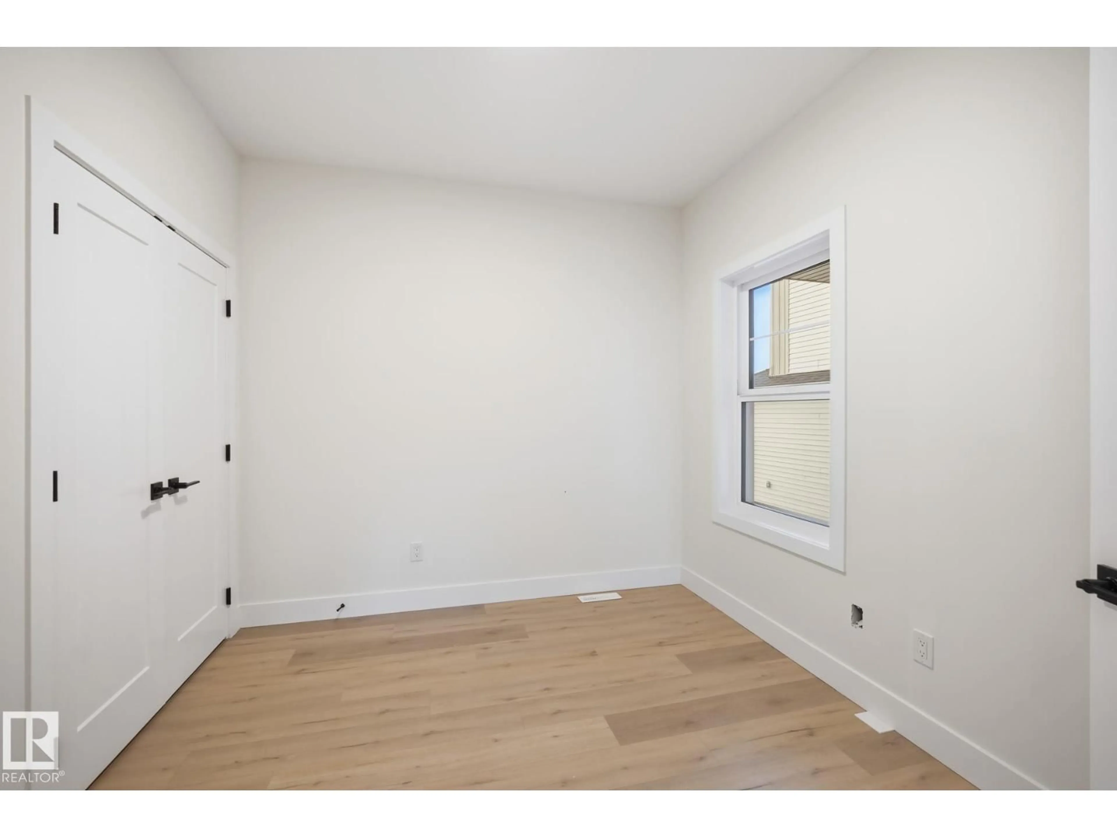 A pic of a room for 68 HEMINGWAY CR, Spruce Grove Alberta T7X2L6