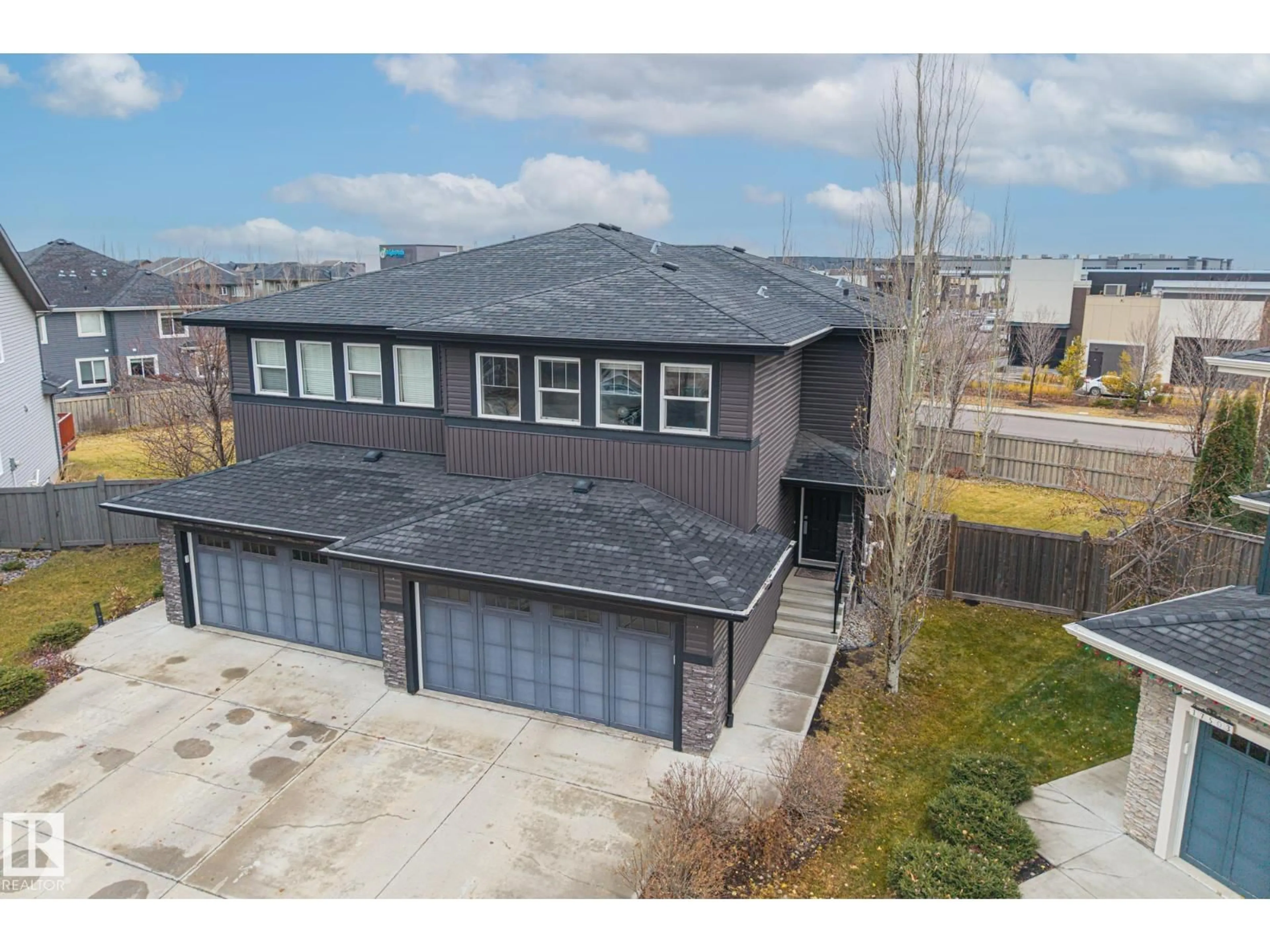 A pic from outside/outdoor area/front of a property/back of a property/a pic from drone, unknown for 17504 13 AV, Edmonton Alberta T6W2J8