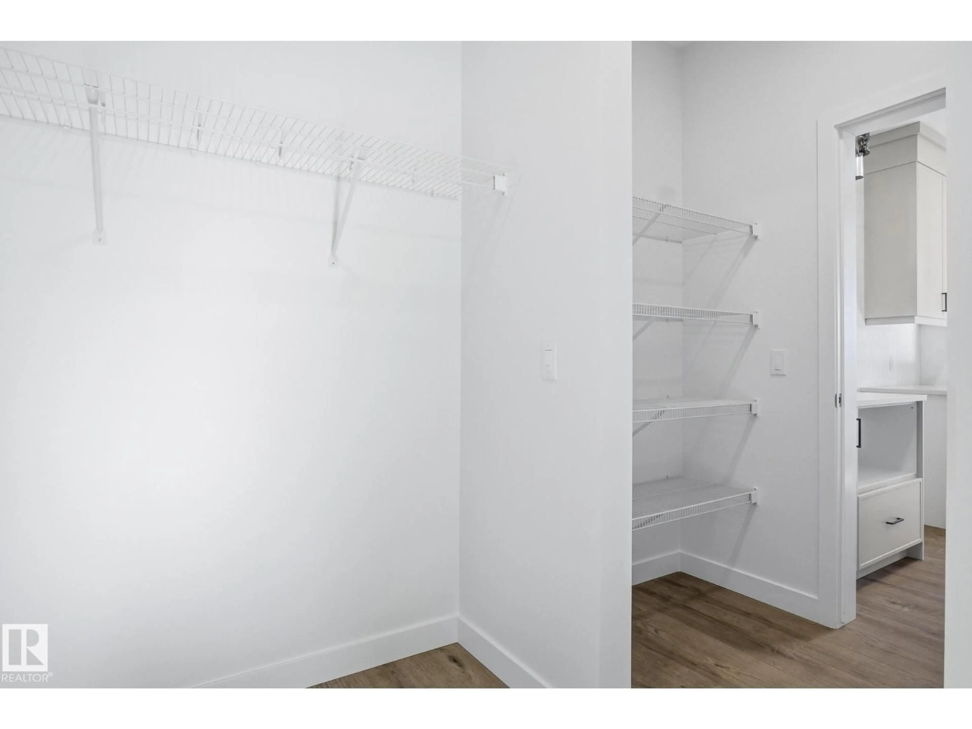 Storage room or clothes room or walk-in closet for 311 PATERSON LI SW, Edmonton Alberta T6W5K8