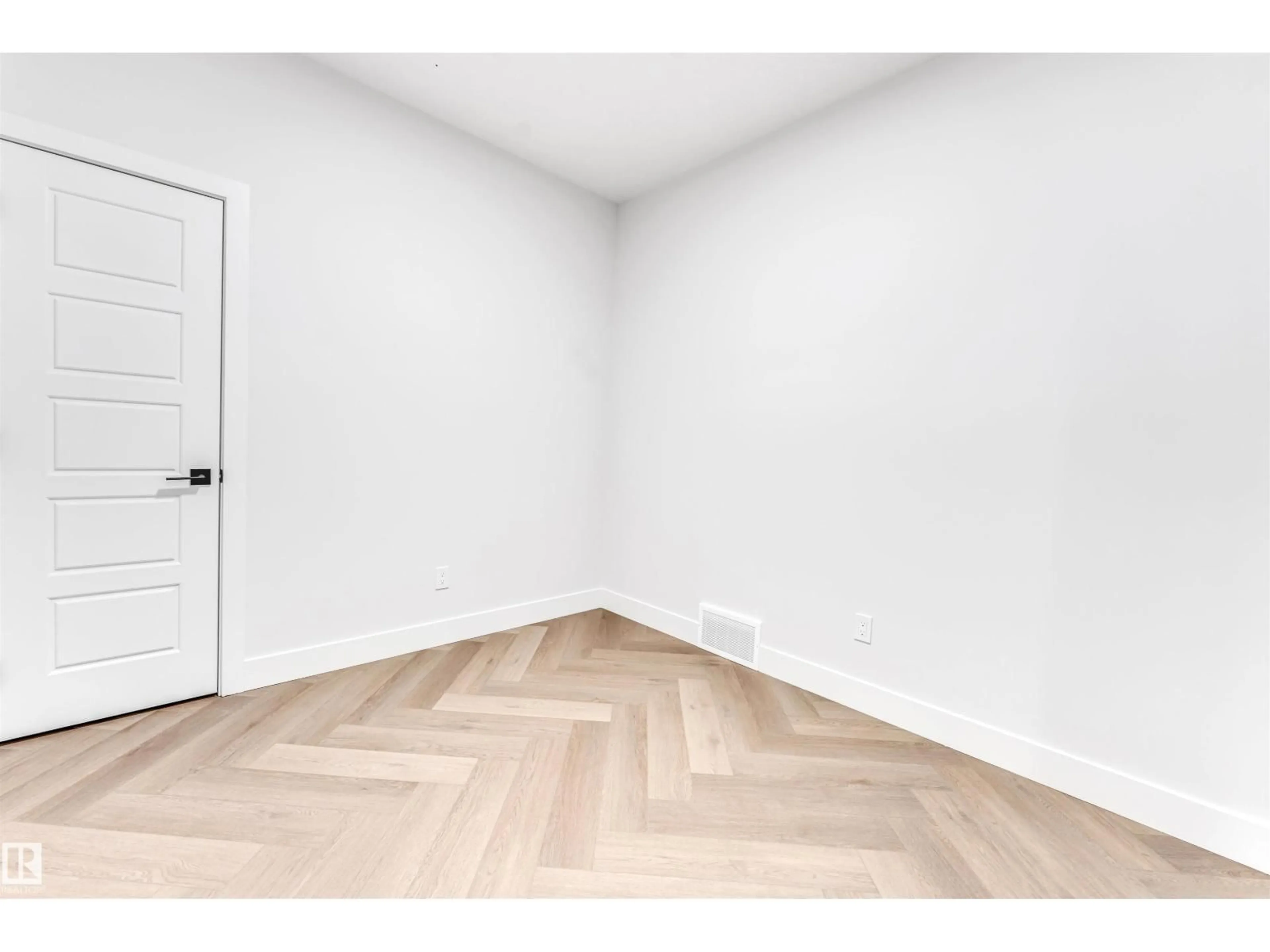 A pic of a room for 3515 42 AV, Beaumont Alberta T4X0C4