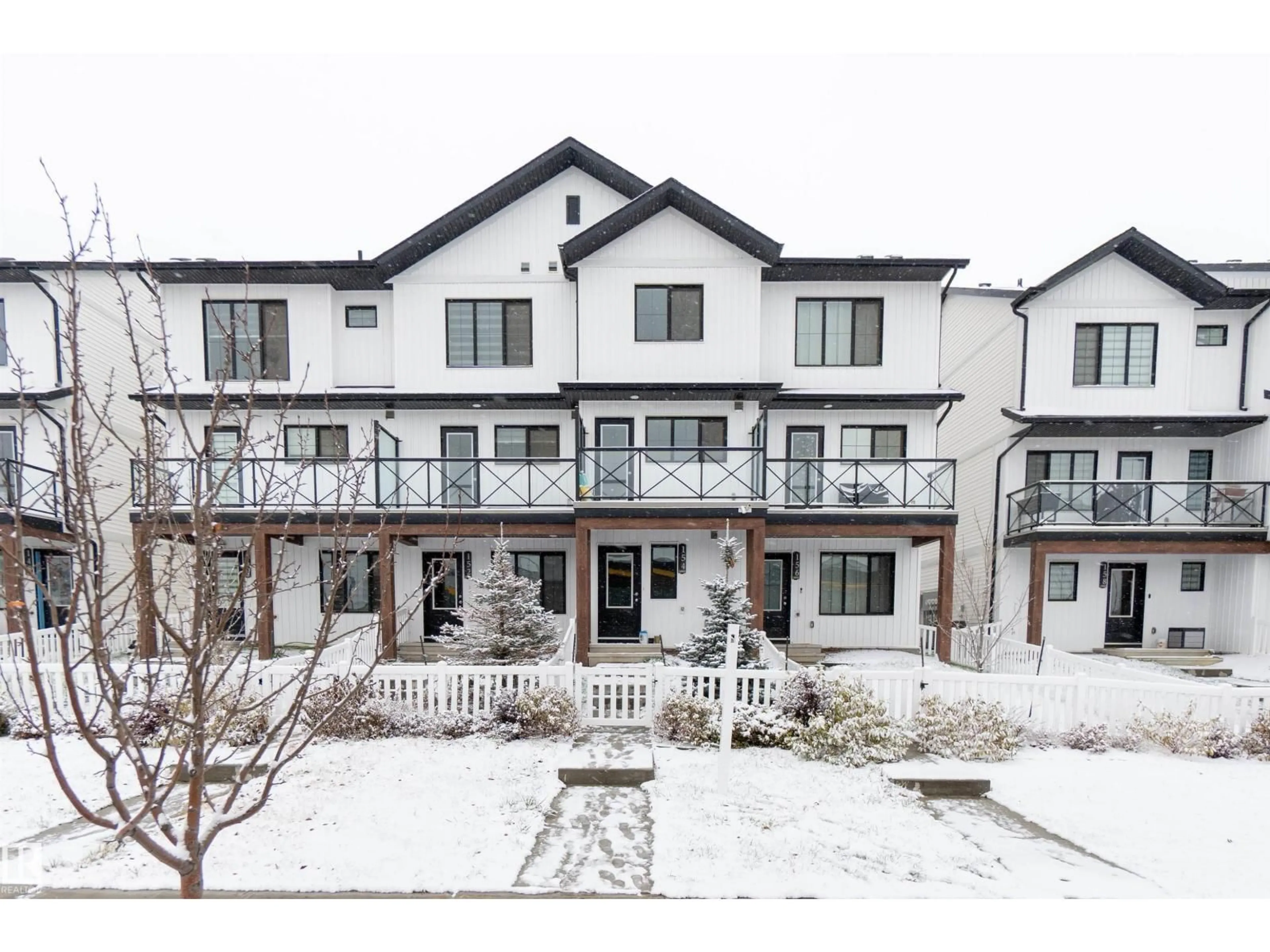 Unknown for 154 SECORD DR, Edmonton Alberta T5T7N9