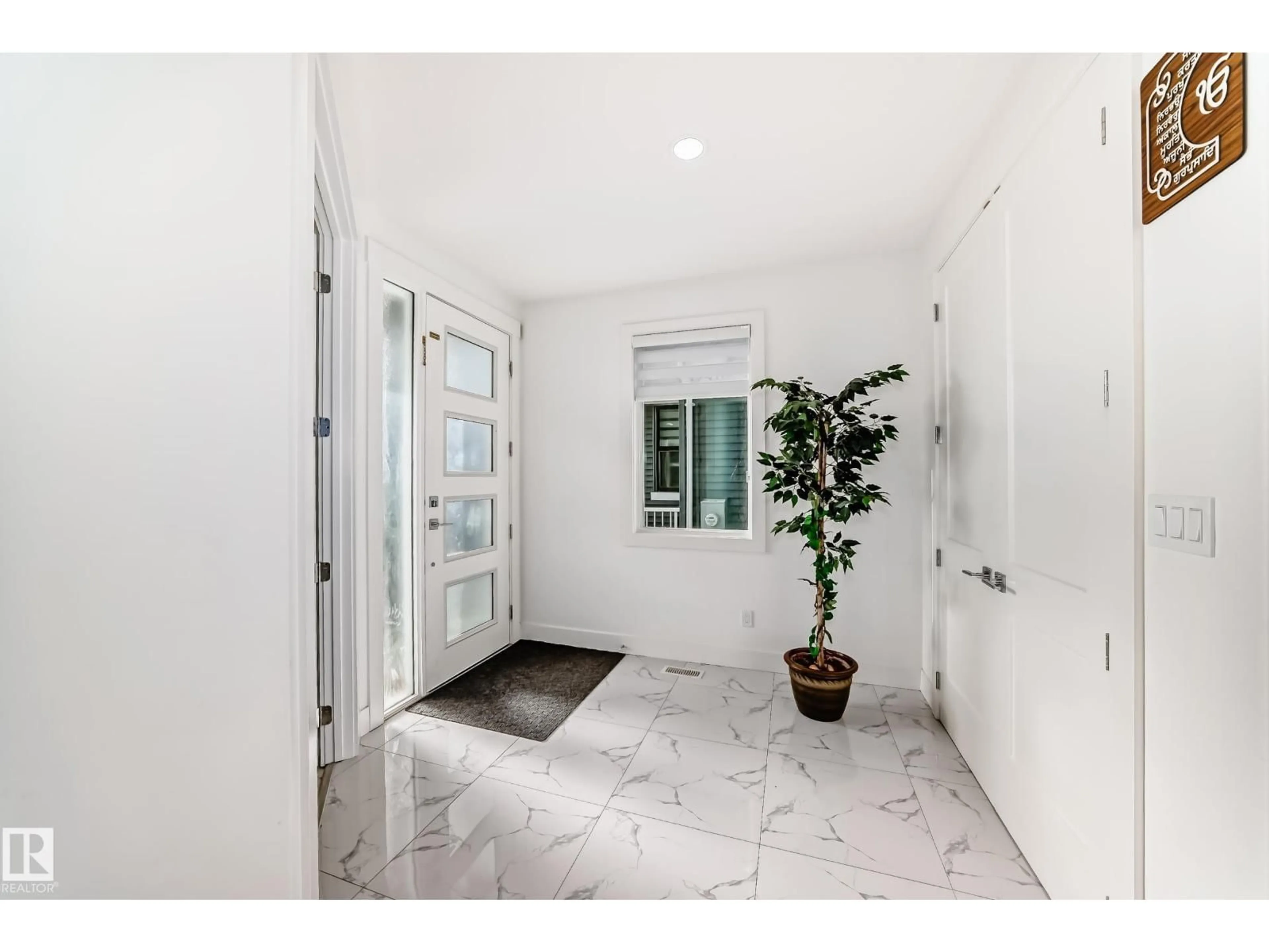 Indoor entryway for 5518 30 AV, Beaumont Alberta T4X2B4