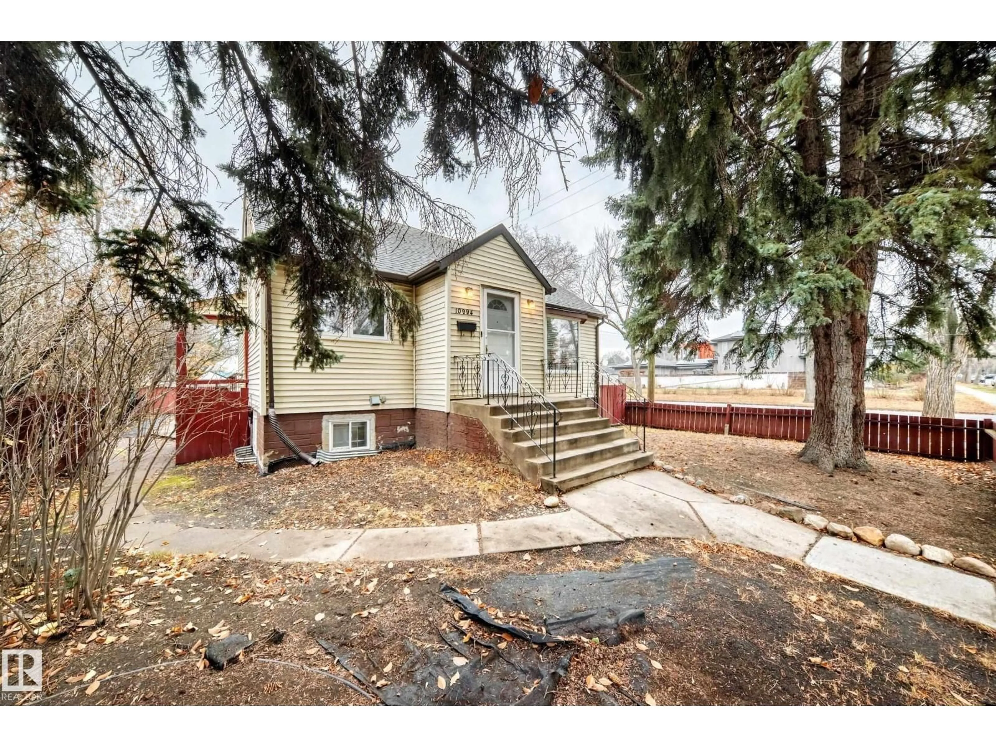 Unknown for 10994 129 ST, Edmonton Alberta T5M0Y1