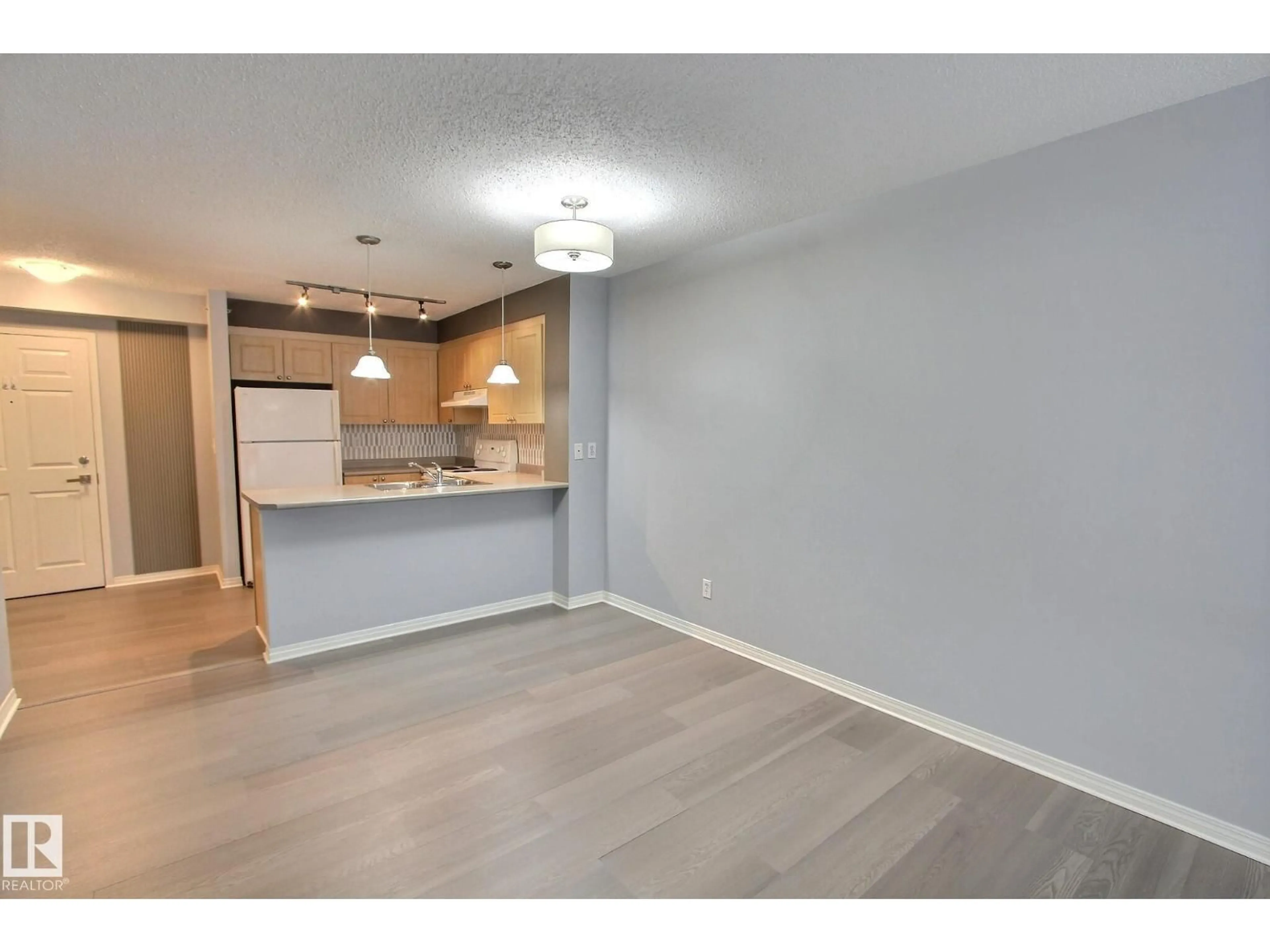 Unknown for 616 - 416 MCALLISTER LO, Edmonton Alberta T6W1N1