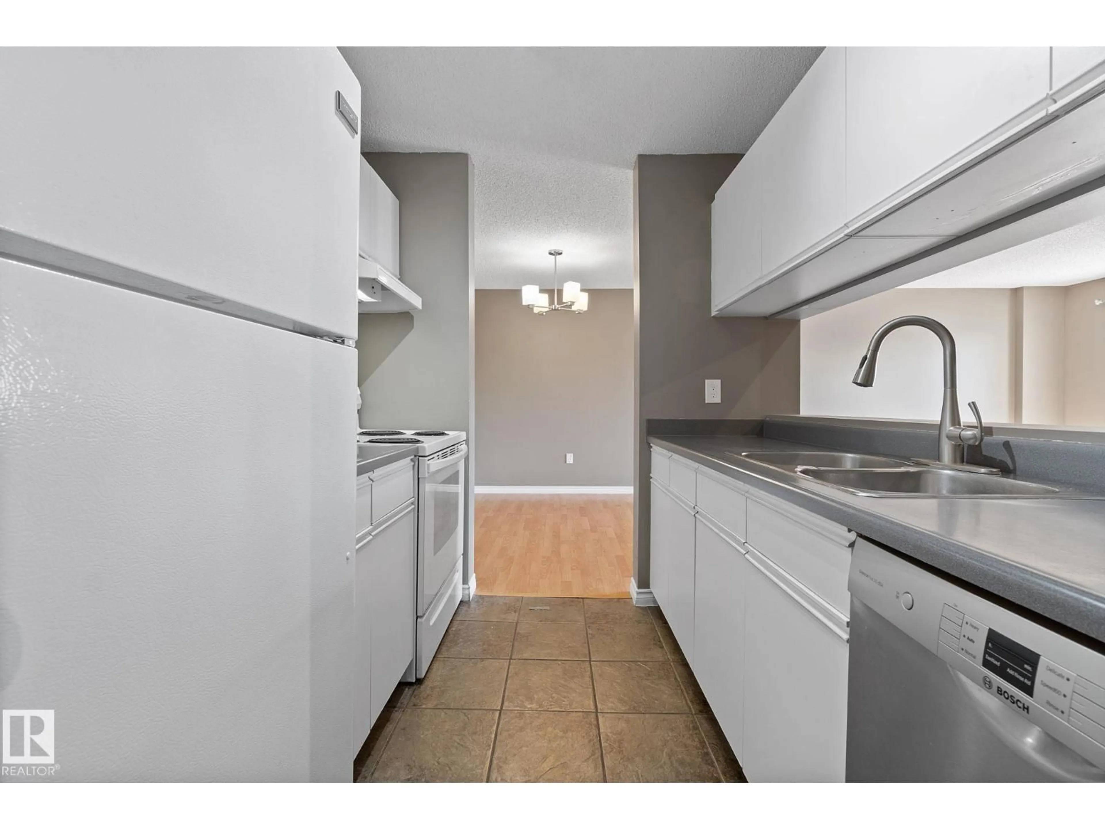 Standard kitchen, unknown for #304 - 2508 50 ST, Edmonton Alberta T6L6X9