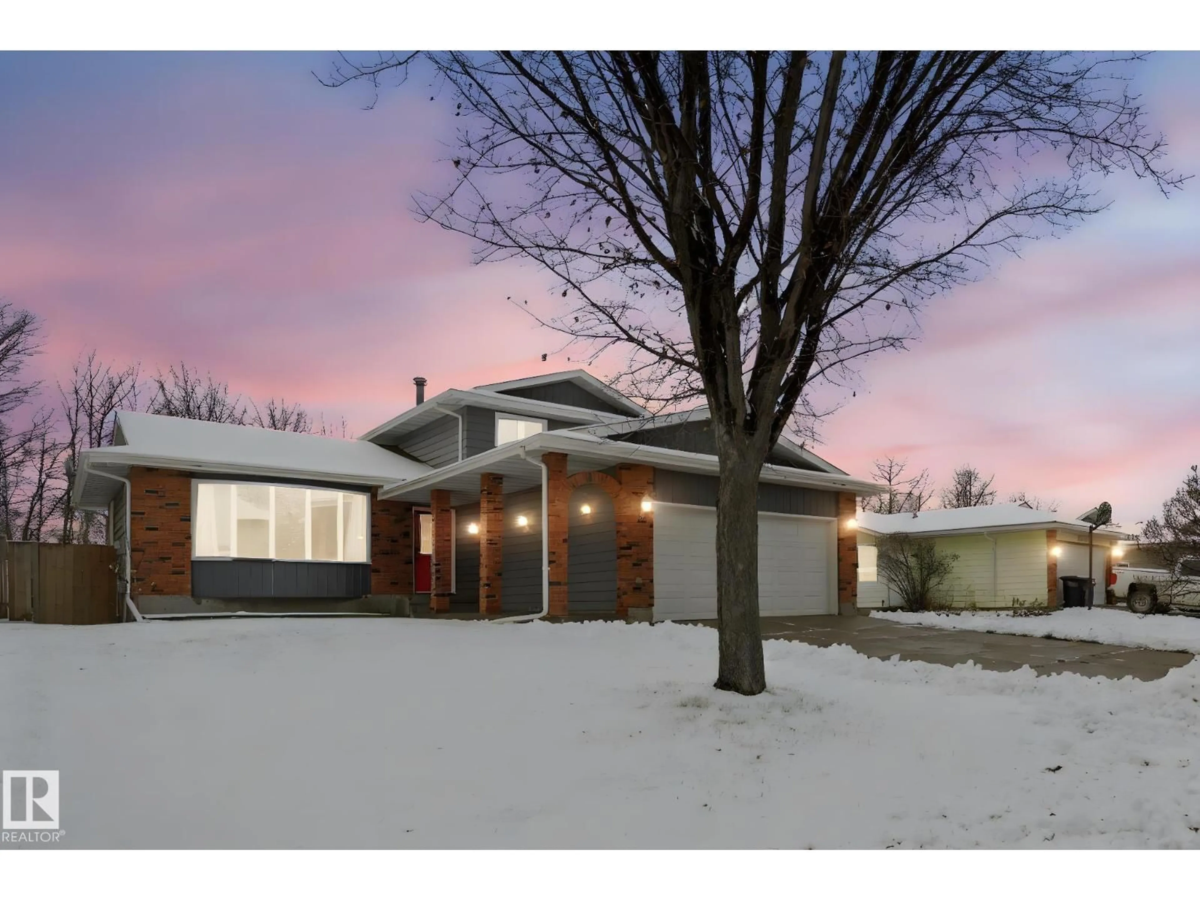 Home with brick exterior material, street for 5361 65 ST, Redwater Alberta T0A2W0