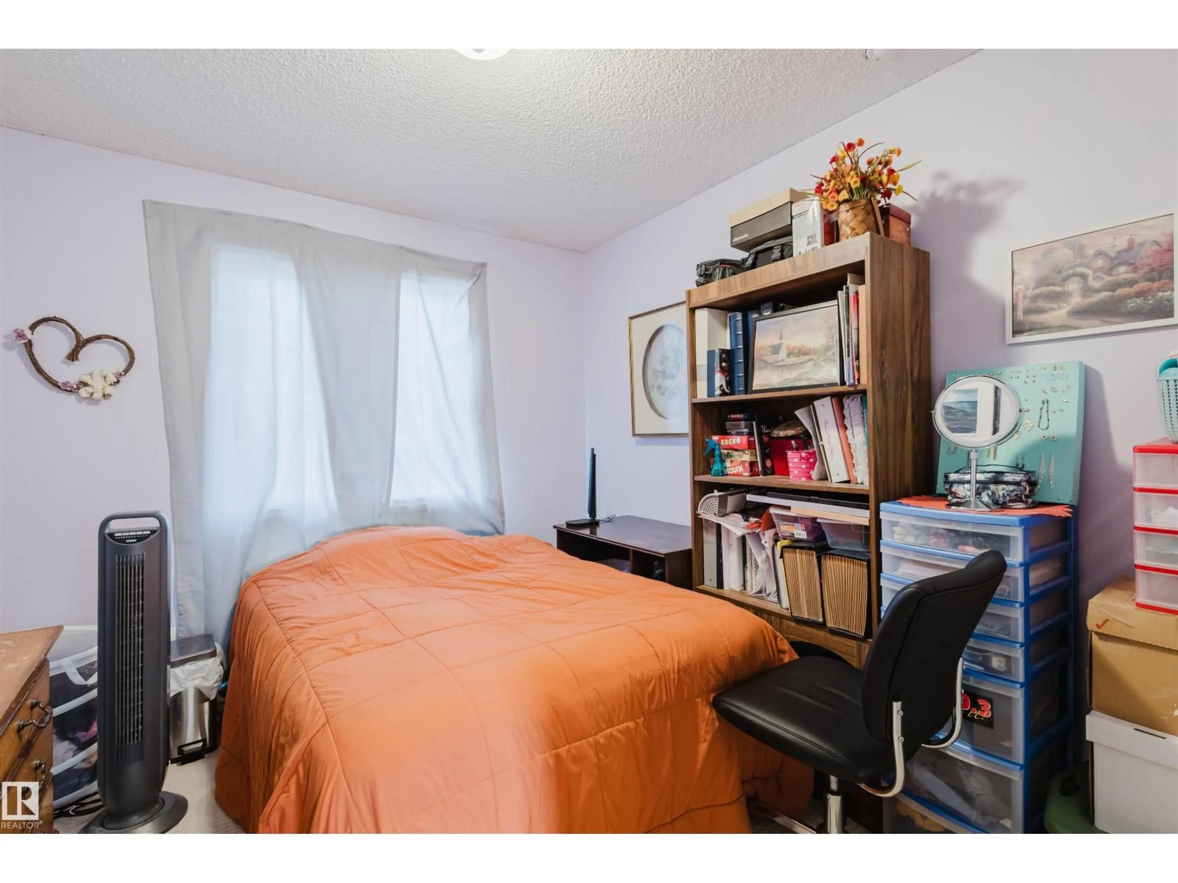 A pic of a room for 1517 RUTHERFORD RD, Edmonton Alberta T6W1V9
