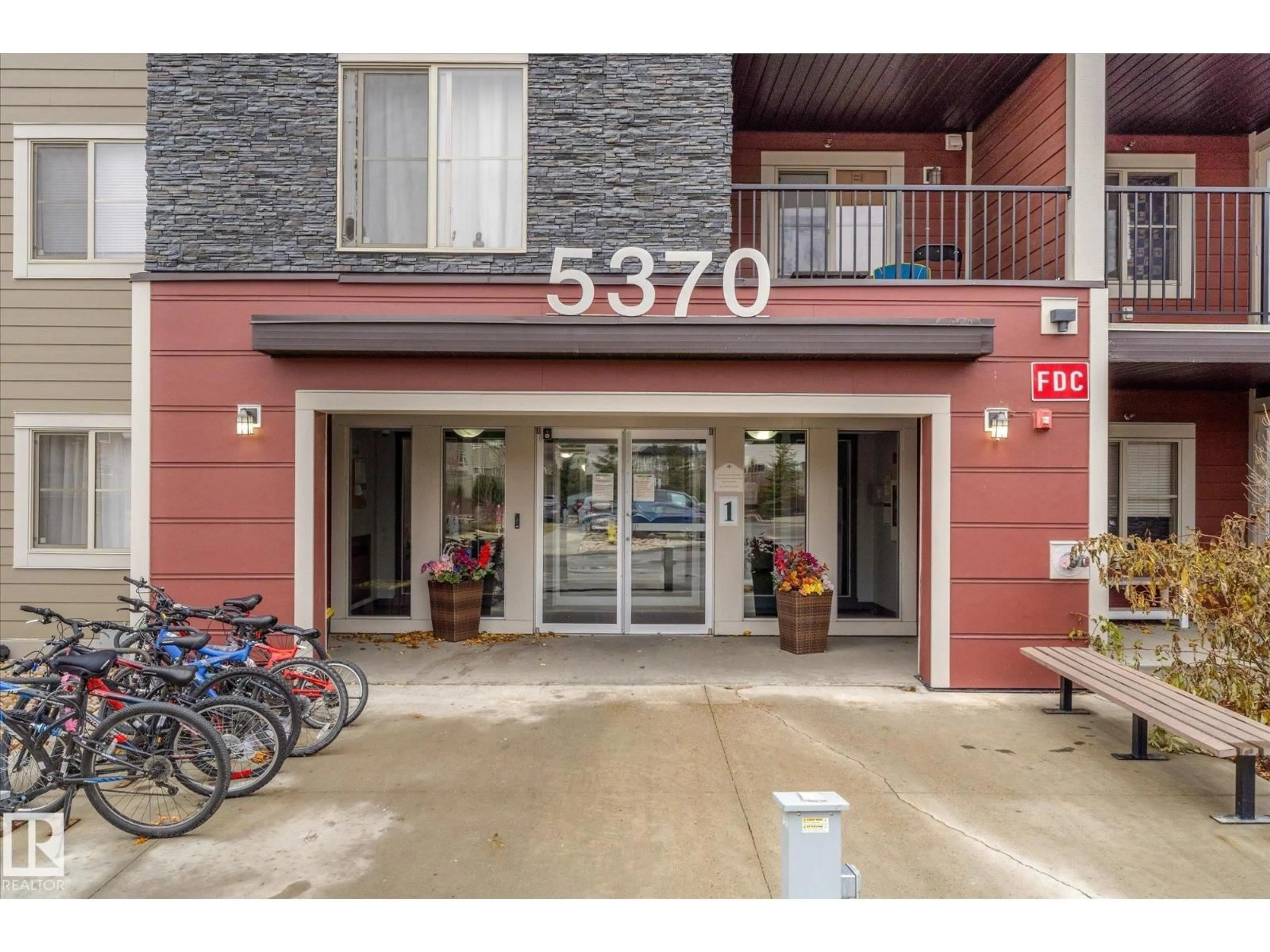 Indoor foyer for #401 - 5370 CHAPPELLE RD, Edmonton Alberta T6W3L5