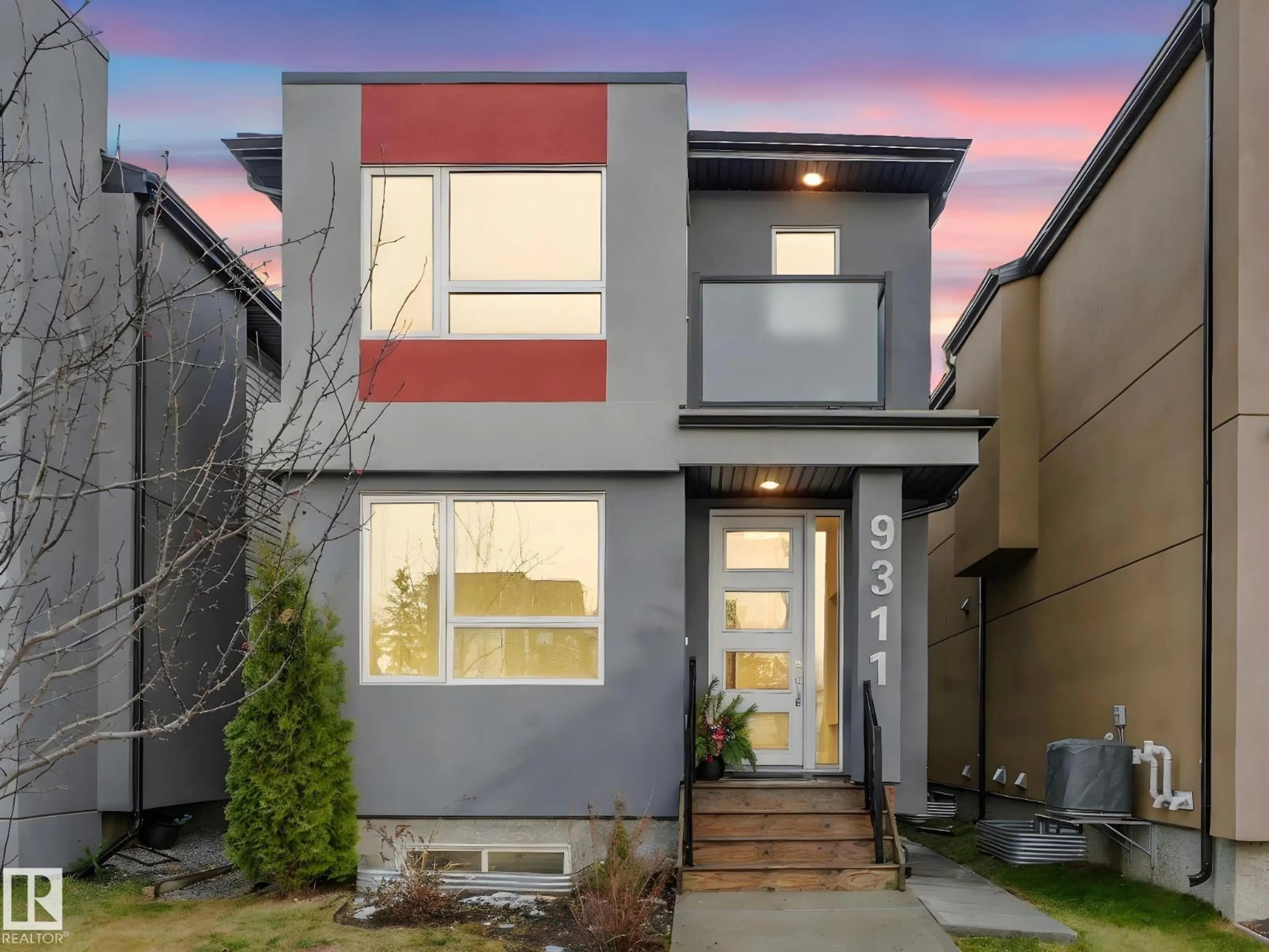 Home with vinyl exterior material, street for 9311 152 ST, Edmonton Alberta T5R1M8