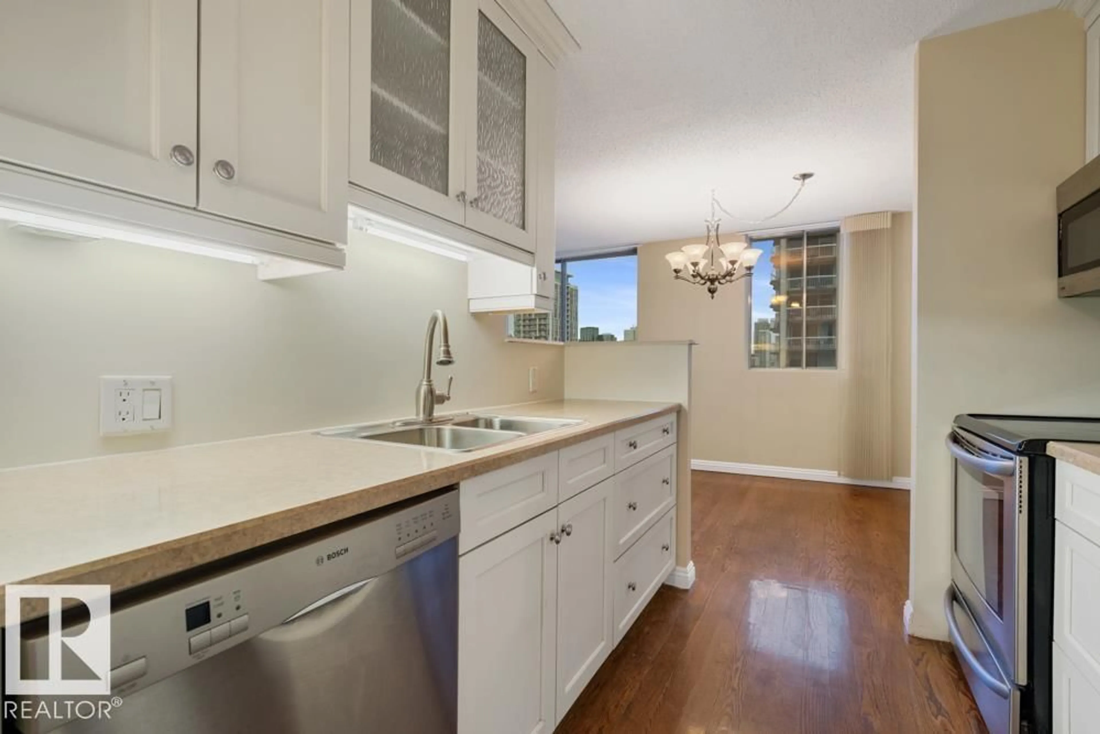 Standard kitchen, unknown for #1012 - 11307 99 AV, Edmonton Alberta T5K0H2