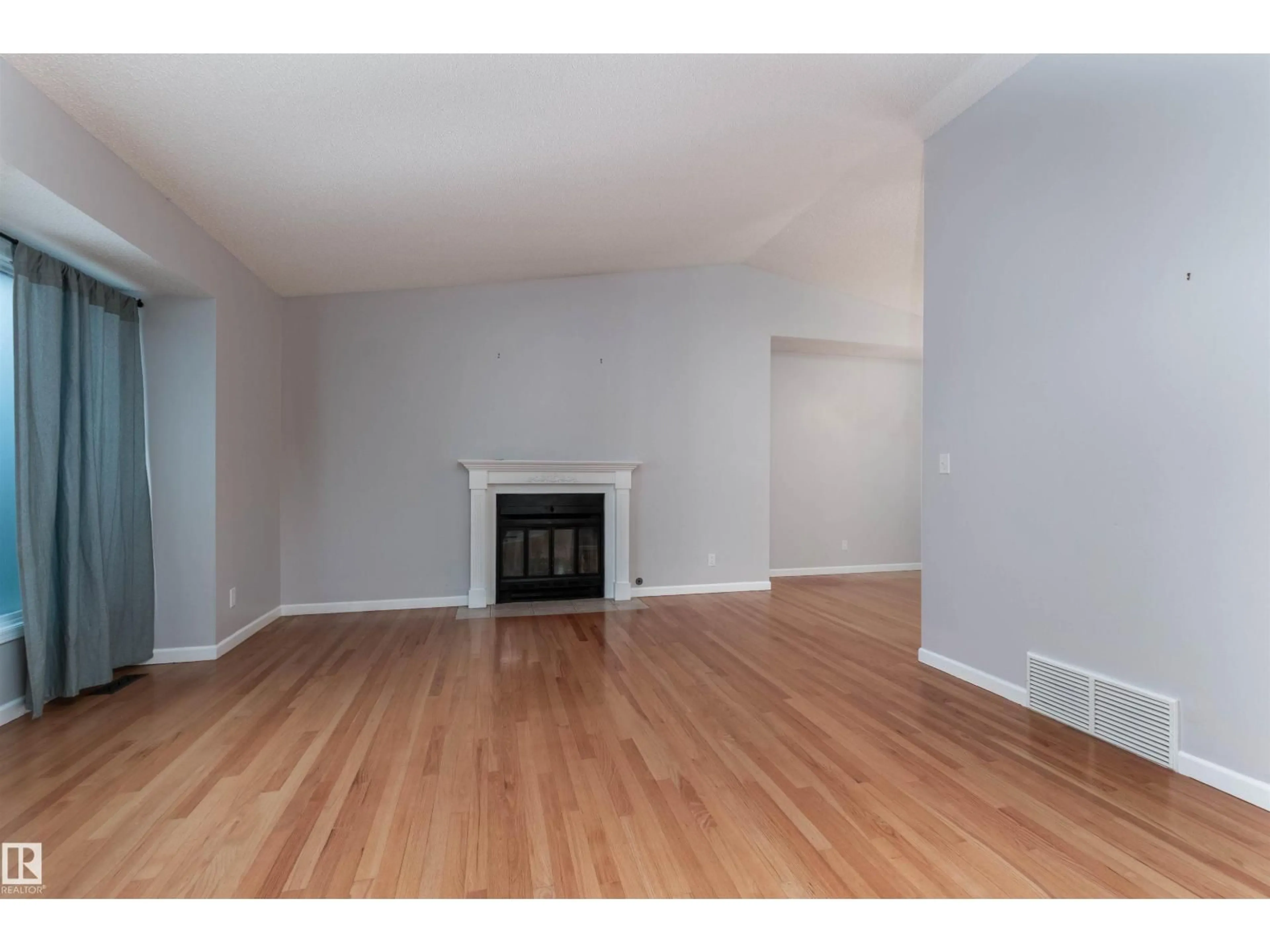 A pic of a room for NW - 1511 109 ST, Edmonton Alberta T6J5W9