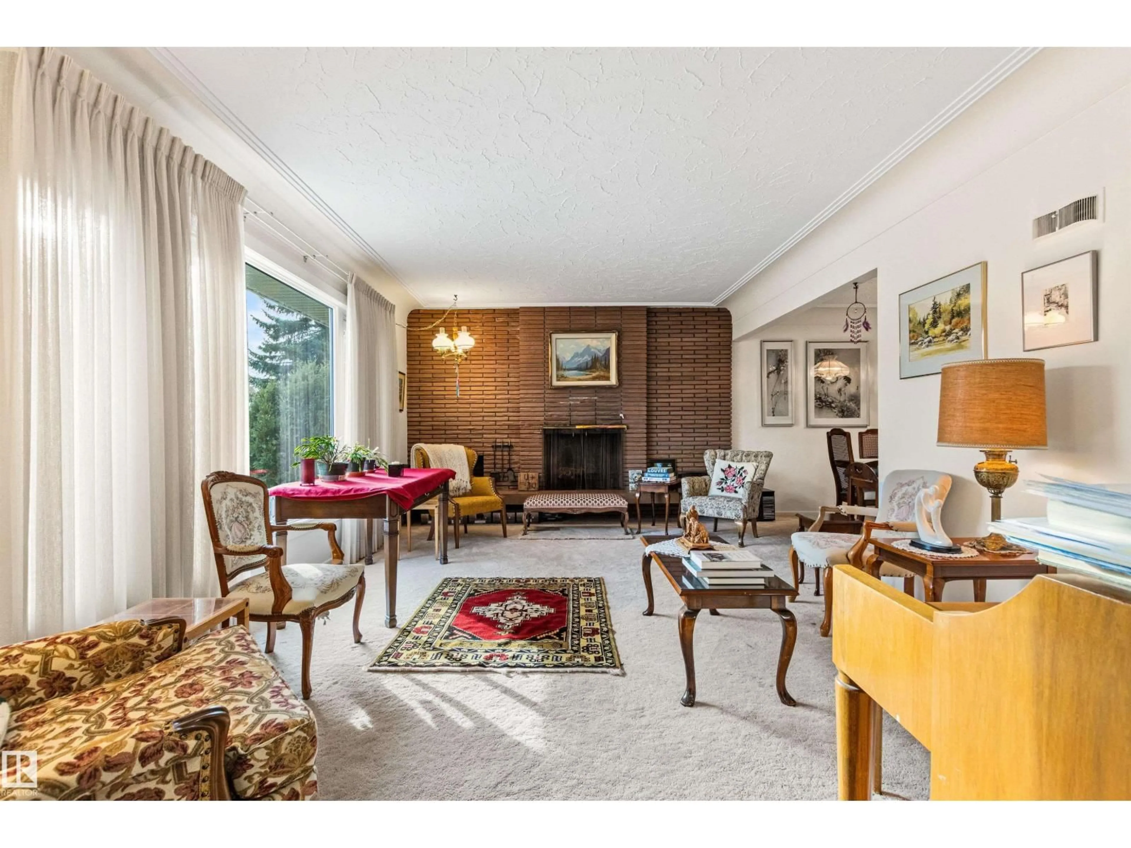 Living room with furniture, unknown for 8008 119 ST, Edmonton Alberta T6G2L4